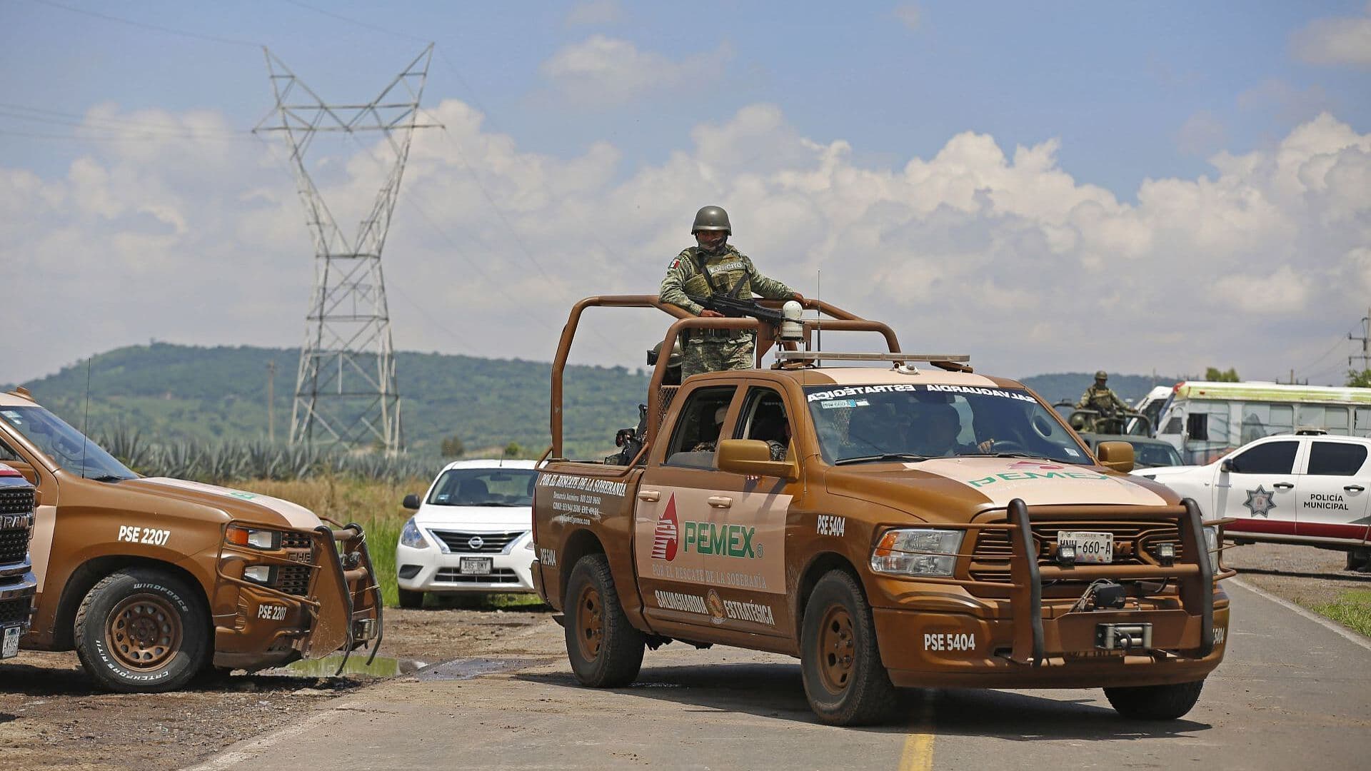Pemex Investiga Olor a Hidrocarburo Reportado por Habitantes de Jalapa, Tabasco