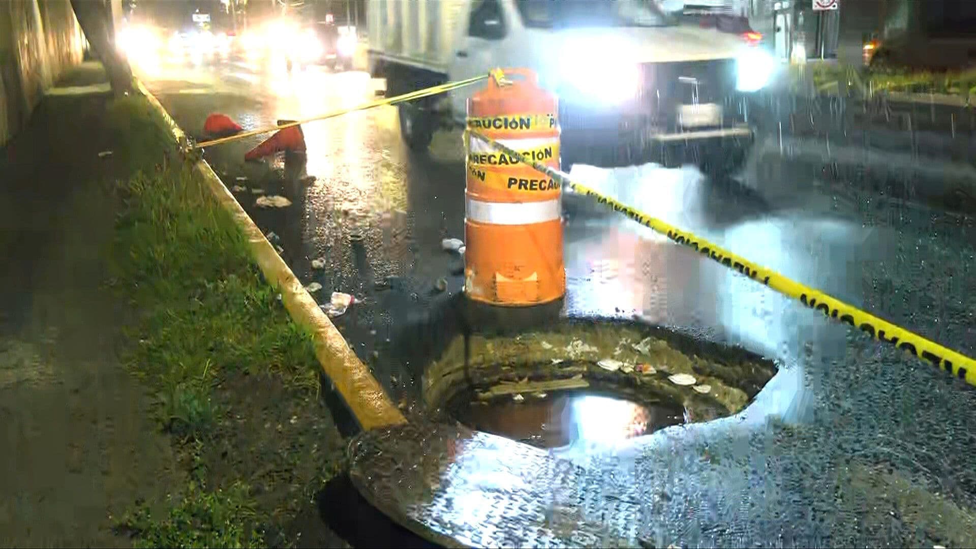 Reportan Registro sin Tapa y Fuerte Lluvia en Avenida Constituyentes, CDMX