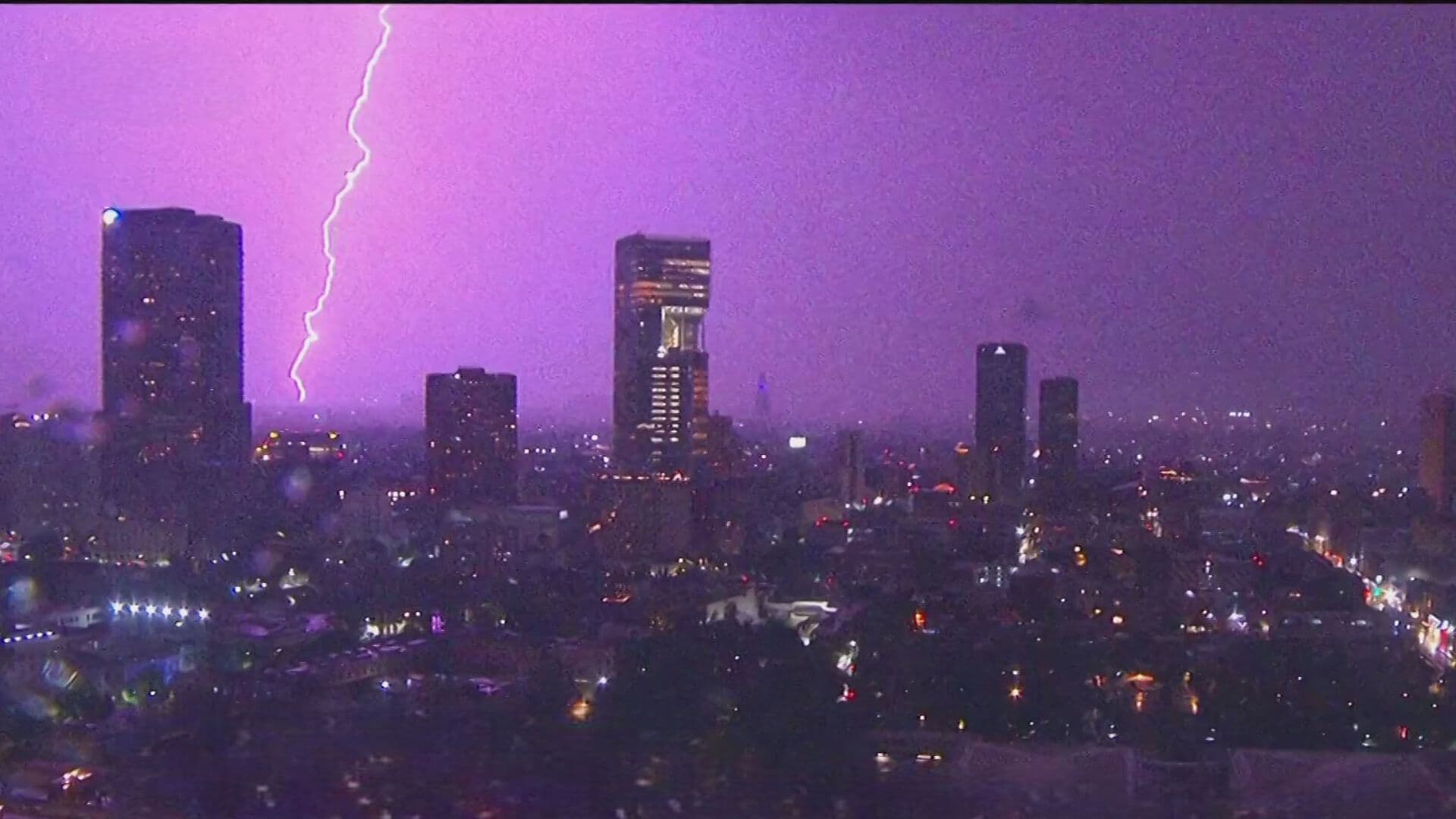 Activan Doble Alerta por Lluvias en CDMX: Así se Vio la Tormenta Eléctrica Hoy, Martes 28 de Julio