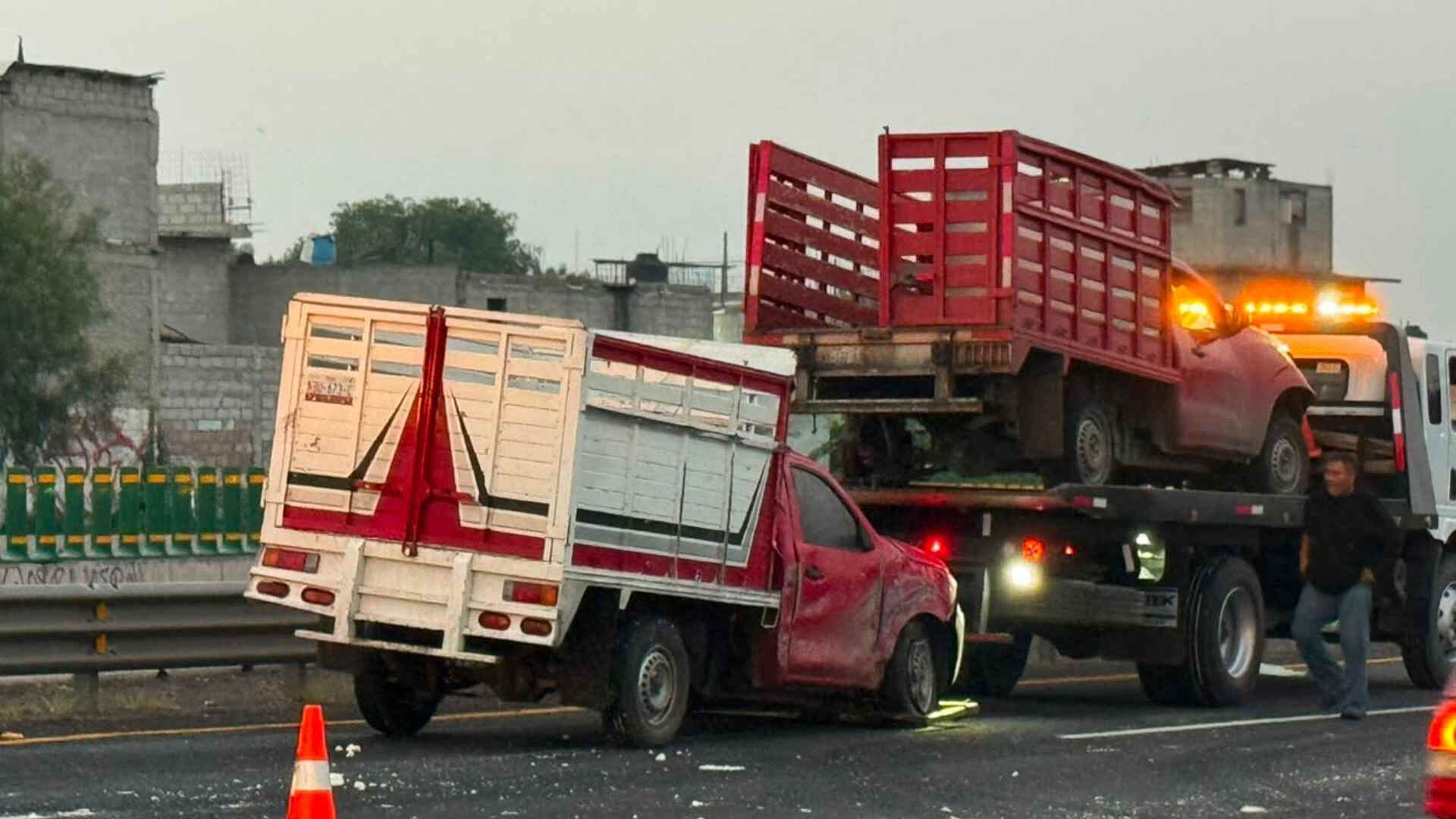 Accidente en la México-Pachuca Hoy: Esto Sabemos de la Volcadura de Dos Camionetas