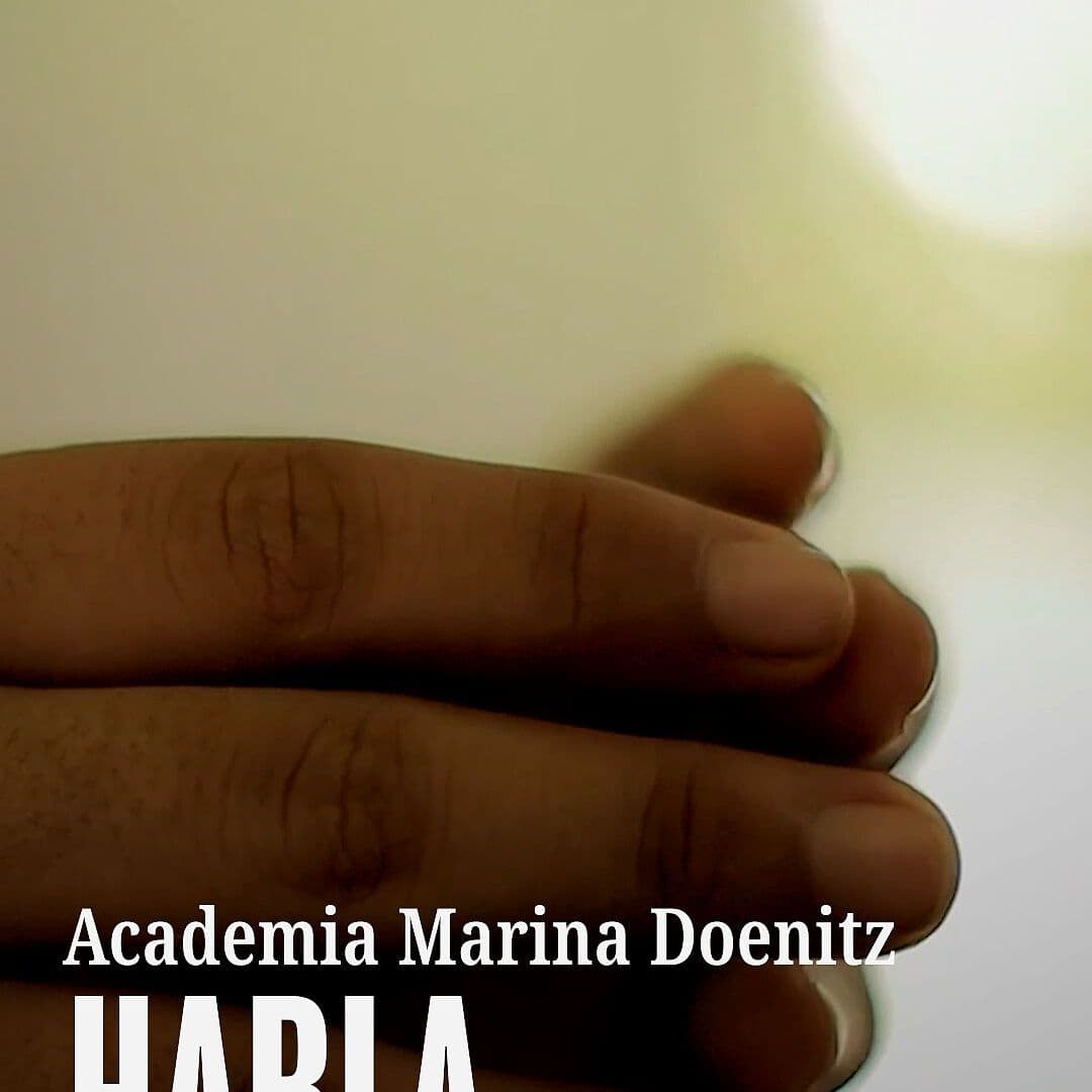 Academia Marina Doenitz: Habla Exmaestra