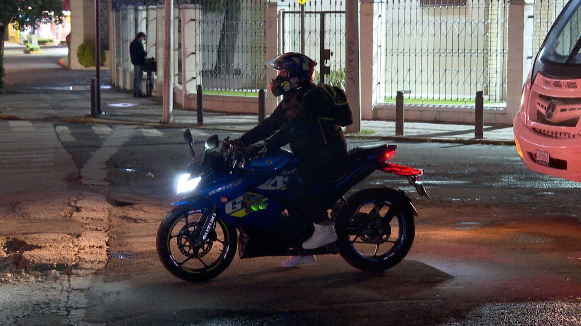 Asalto Motociclista Lesionado Bulevar 5 Mayo 9 Norte Santa María Puebla
