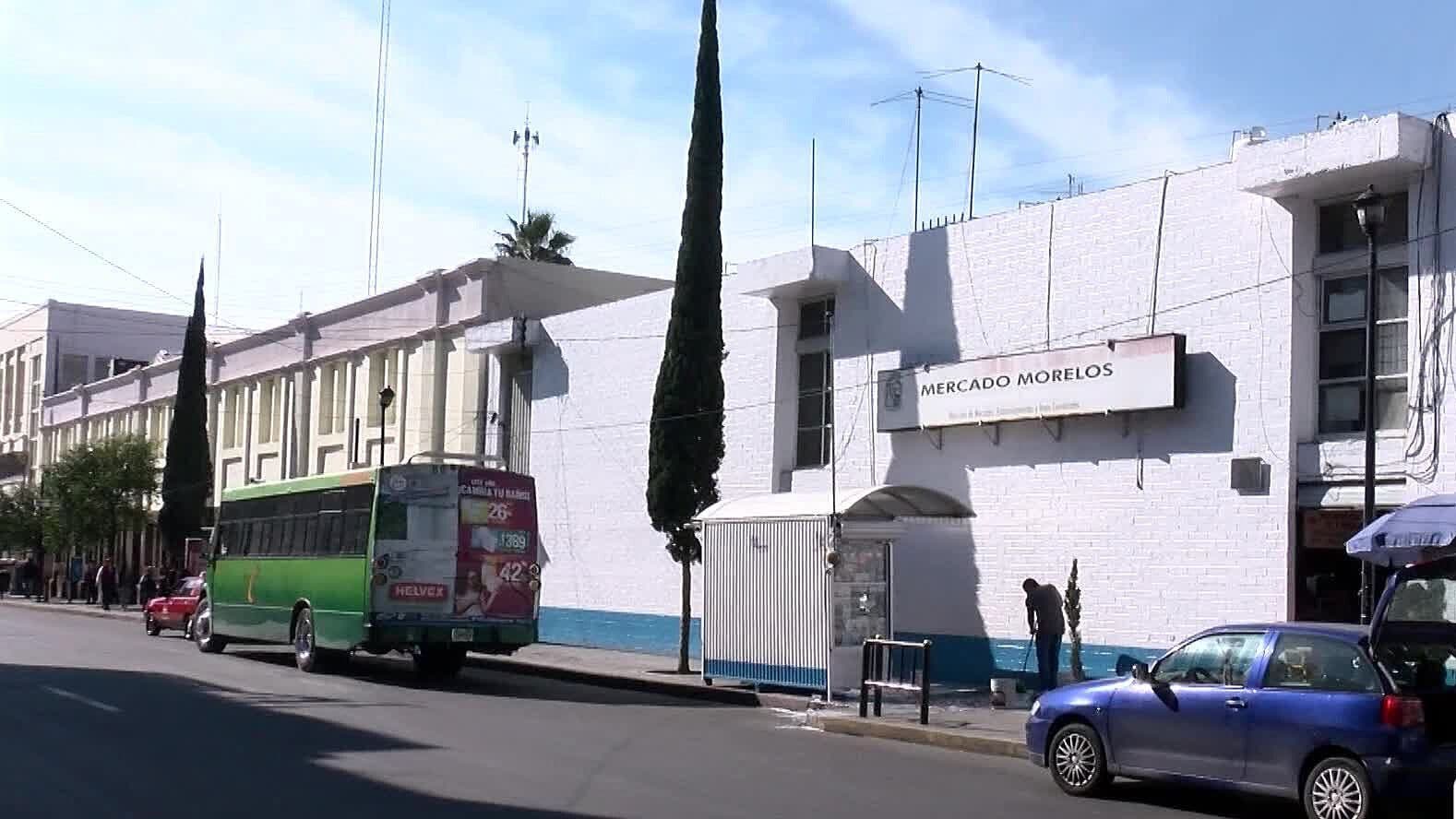 Ladrón Entra Por Tragaluz y Roba Cuatro Radios de Oficinas Municipales en Aguascalientes
