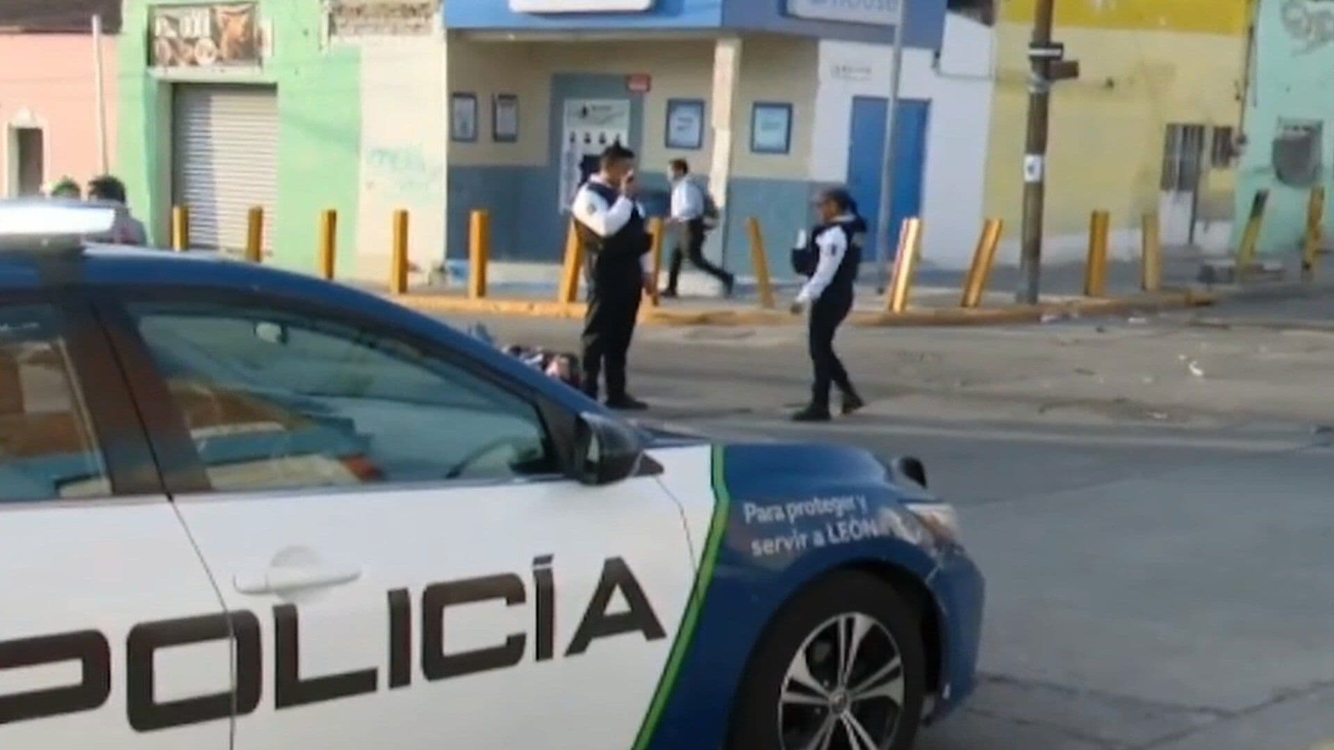 Motociclista Choca de Frente Contra Auto en la Colonia Industrial en León Guanajuato