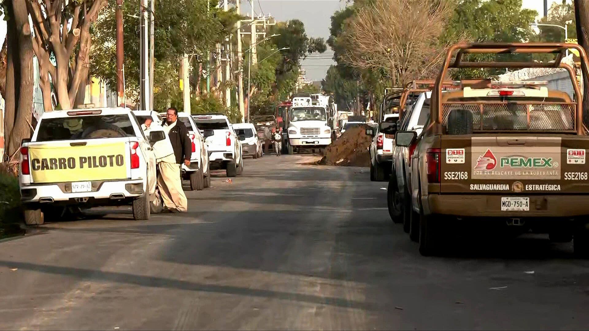 Fuerte Olor a Combustible Moviliza a Autoridades en Granjas México