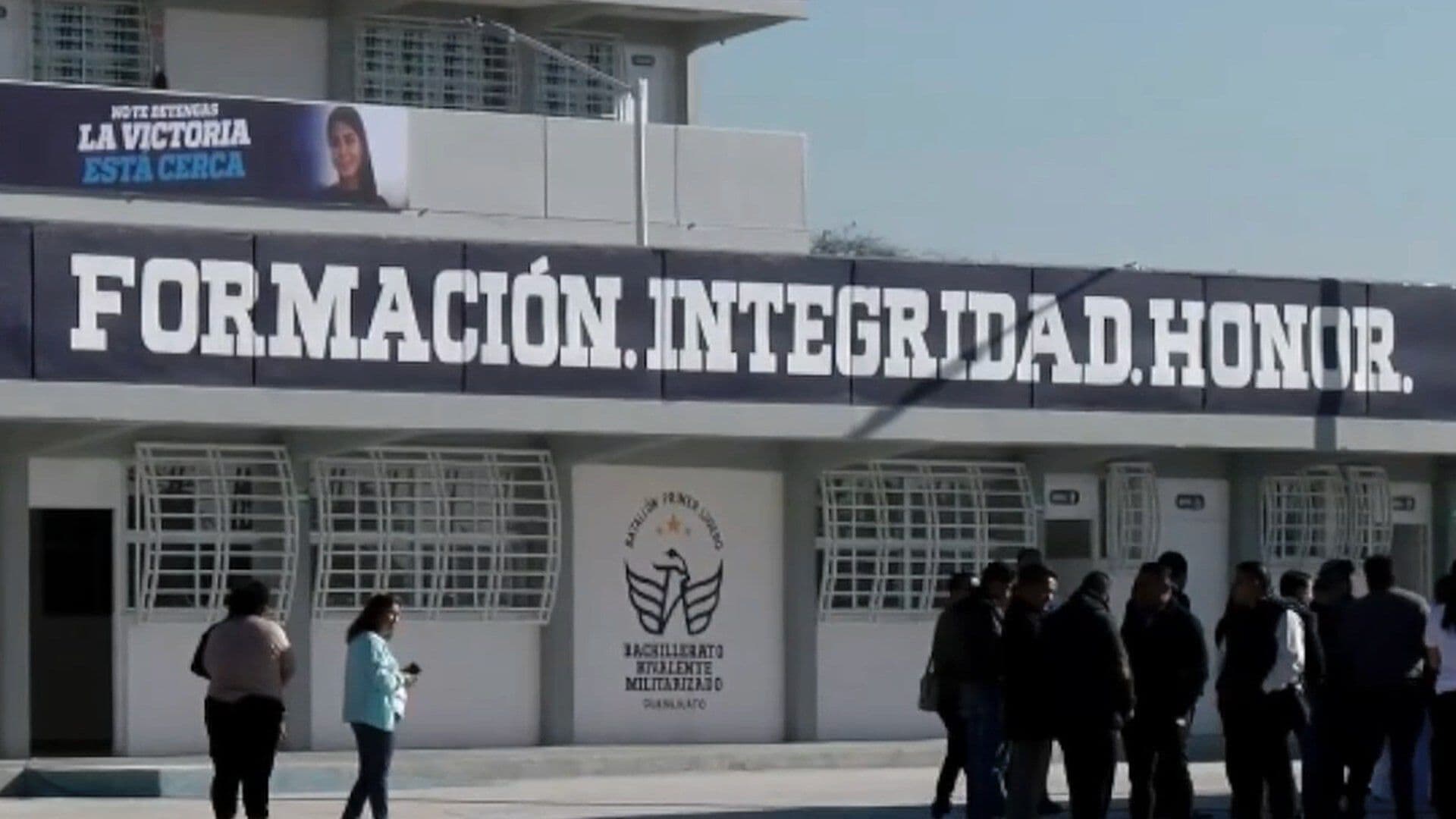 SEP Revisará Oficios de Escuelas Militarizadas en Guanajuato