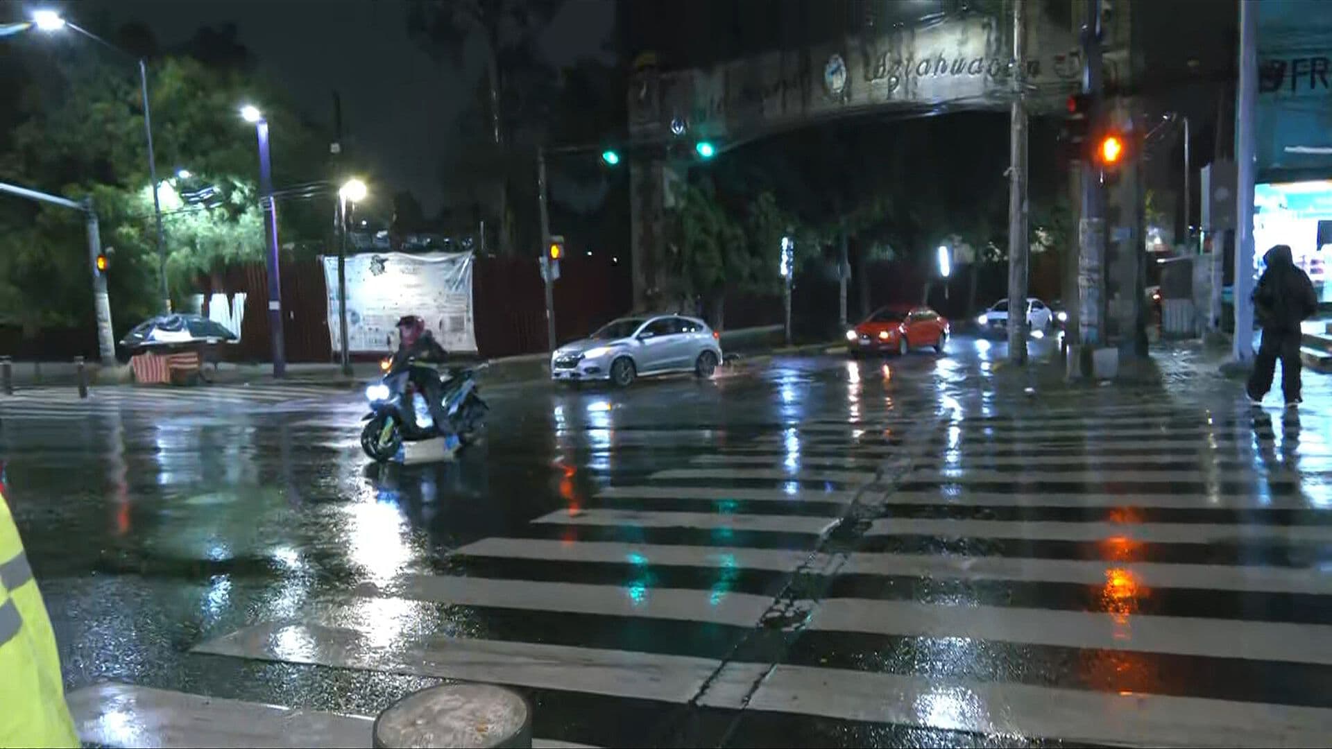 Lluvias en CDMX: Así se Ven las Afectaciones en la Colonia Santa María Aztahuacán, Iztapalapa