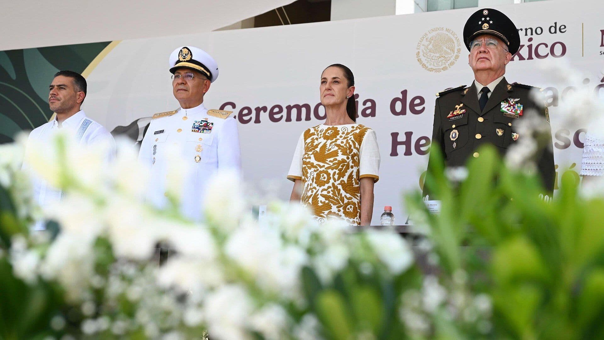 Sheinbaum Reconoce a Nuevos Elementos de la Marina; Destaca Labor de su Titular