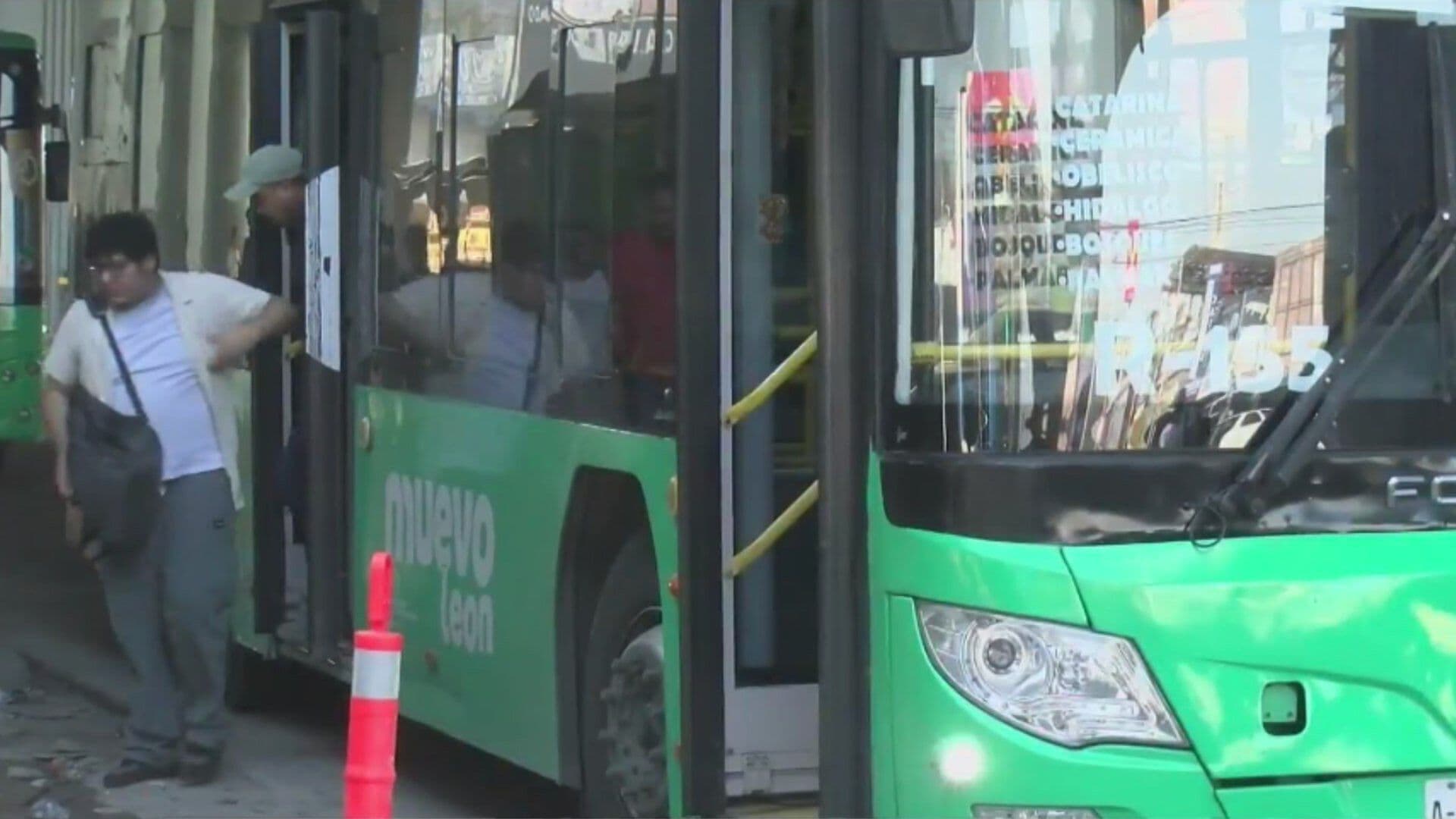 Sube a 17 Pesos Tarifa de Camiones en Nuevo León