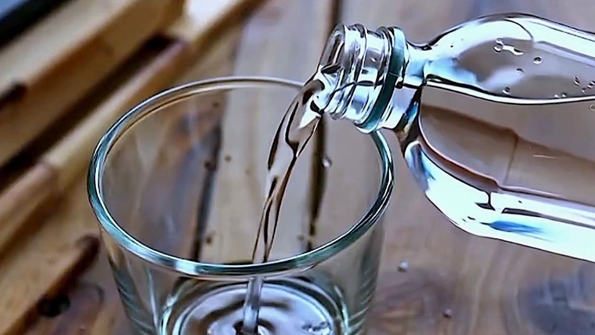 Perú Celebra el Día Nacional del Pisco, Su Bebida Emblemática con Presencia Mundial