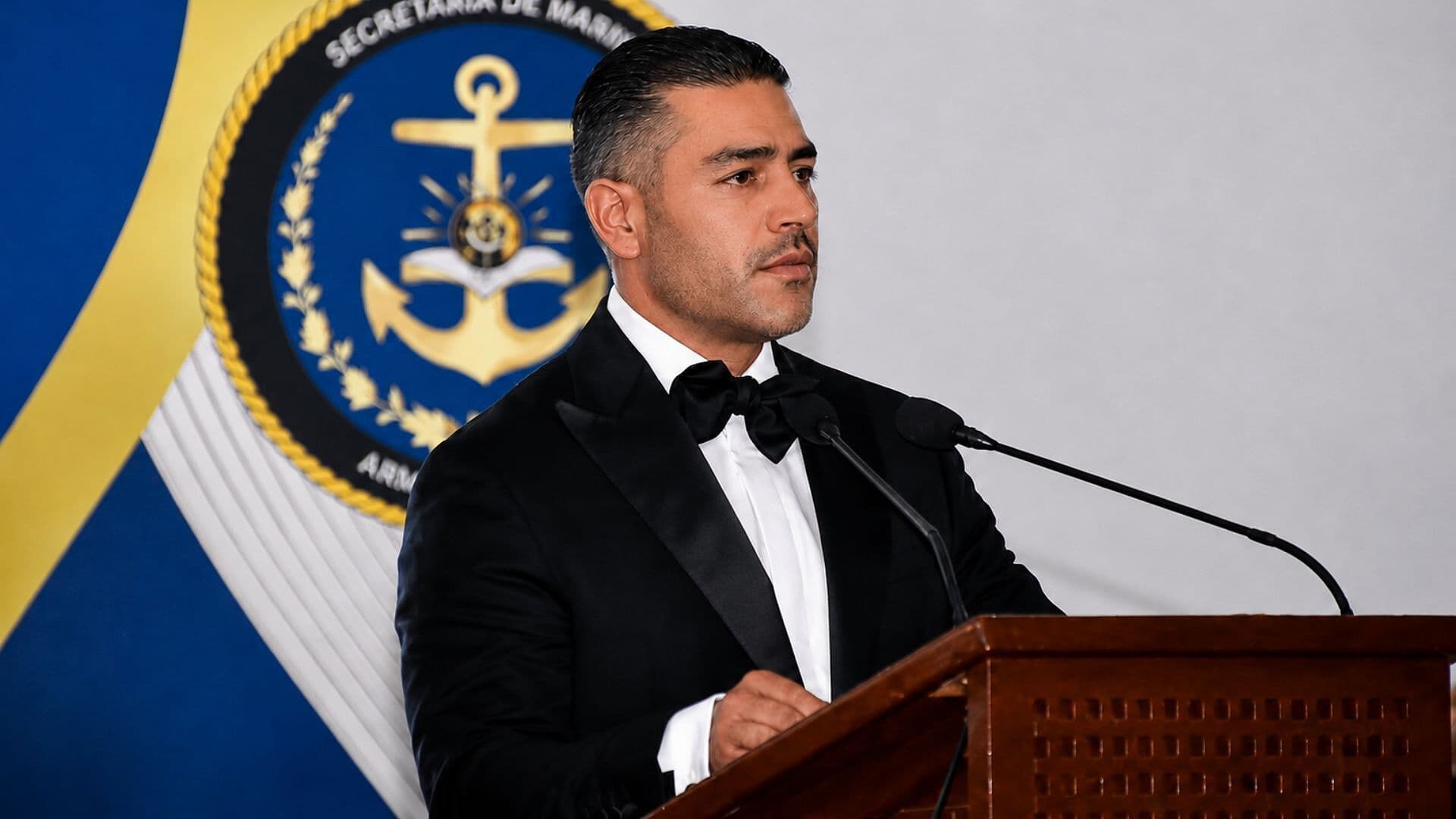 Omar García Harfuch Apadrinó a la Generación 2022–2026 de la Heroica Escuela Naval en Veracruz