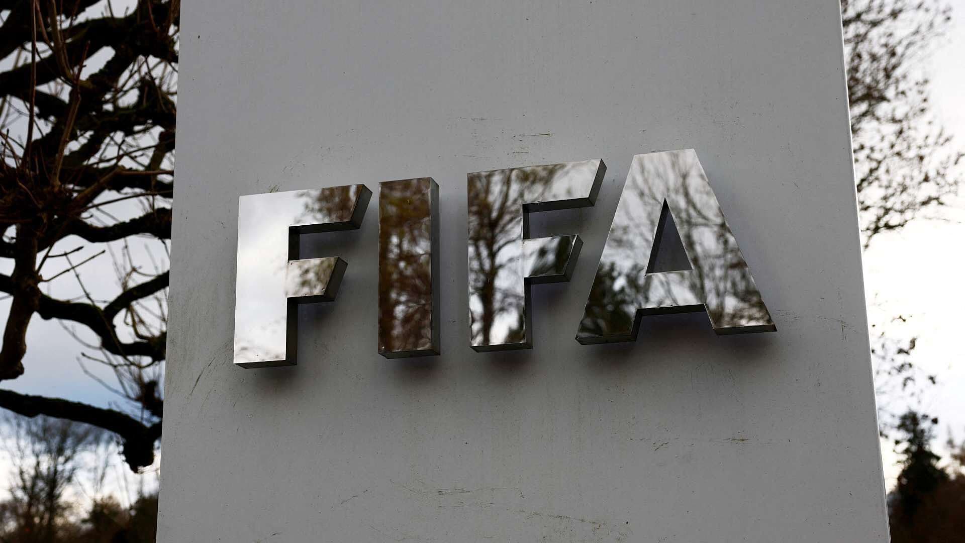 FIFA Echa Atrás Plan de Inversión Privada en sus Torneos, Incluida la Copa del Mundo