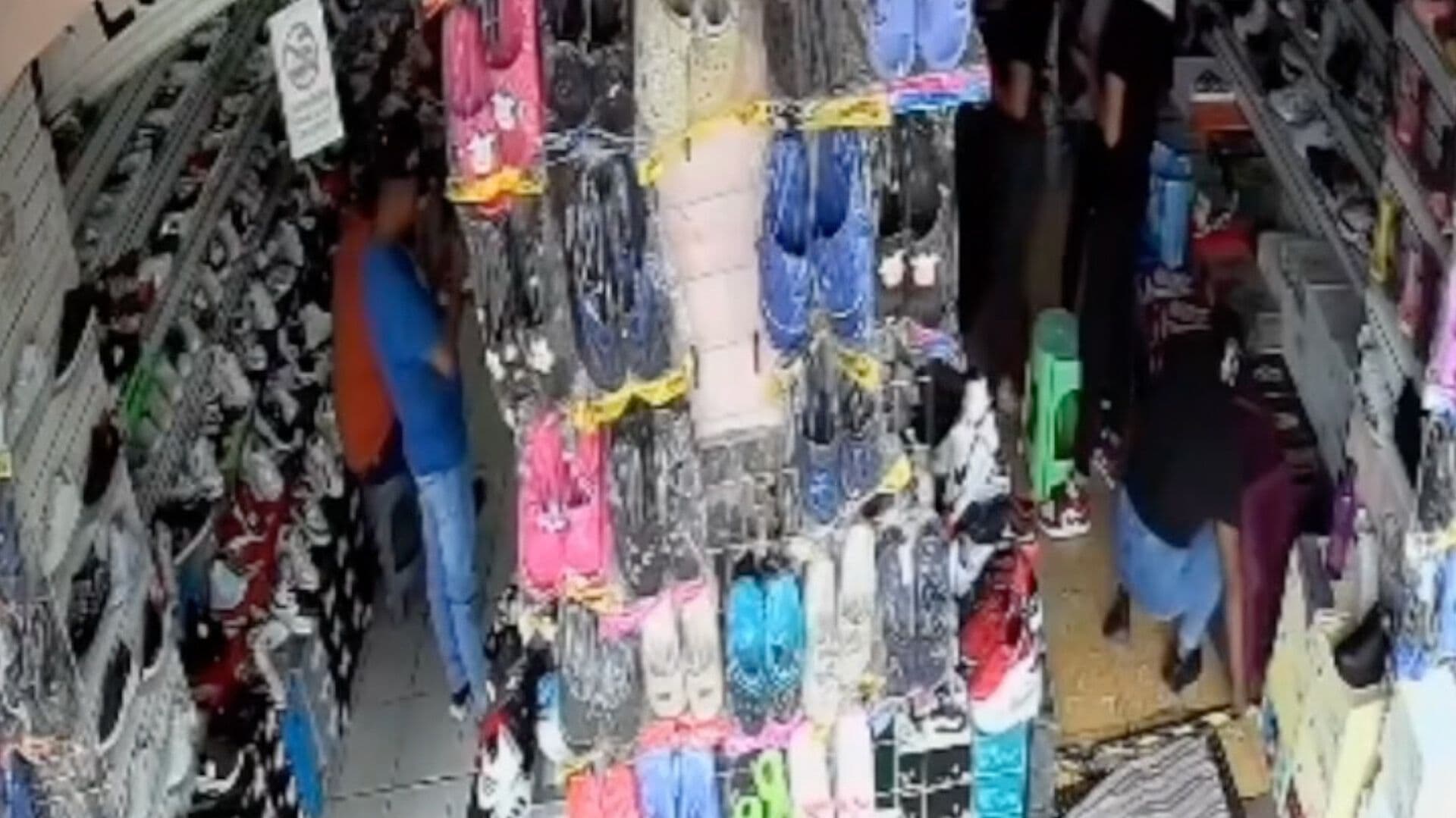 Robo Tenis Zapatería Centro Chiautempan Tlaxcala