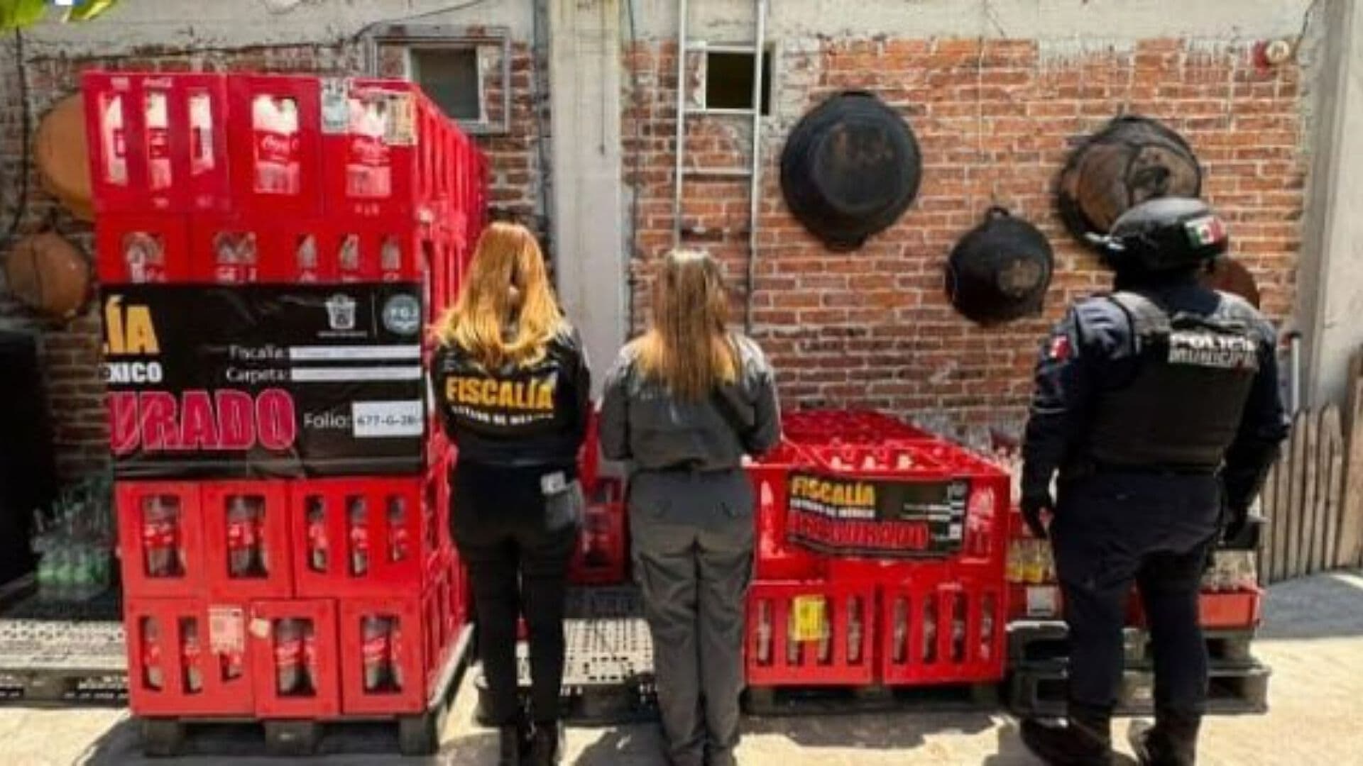 Catean Inmuebles en Edomex y Recuperan Más de 249 Mil Botellas de Refresco Robadas