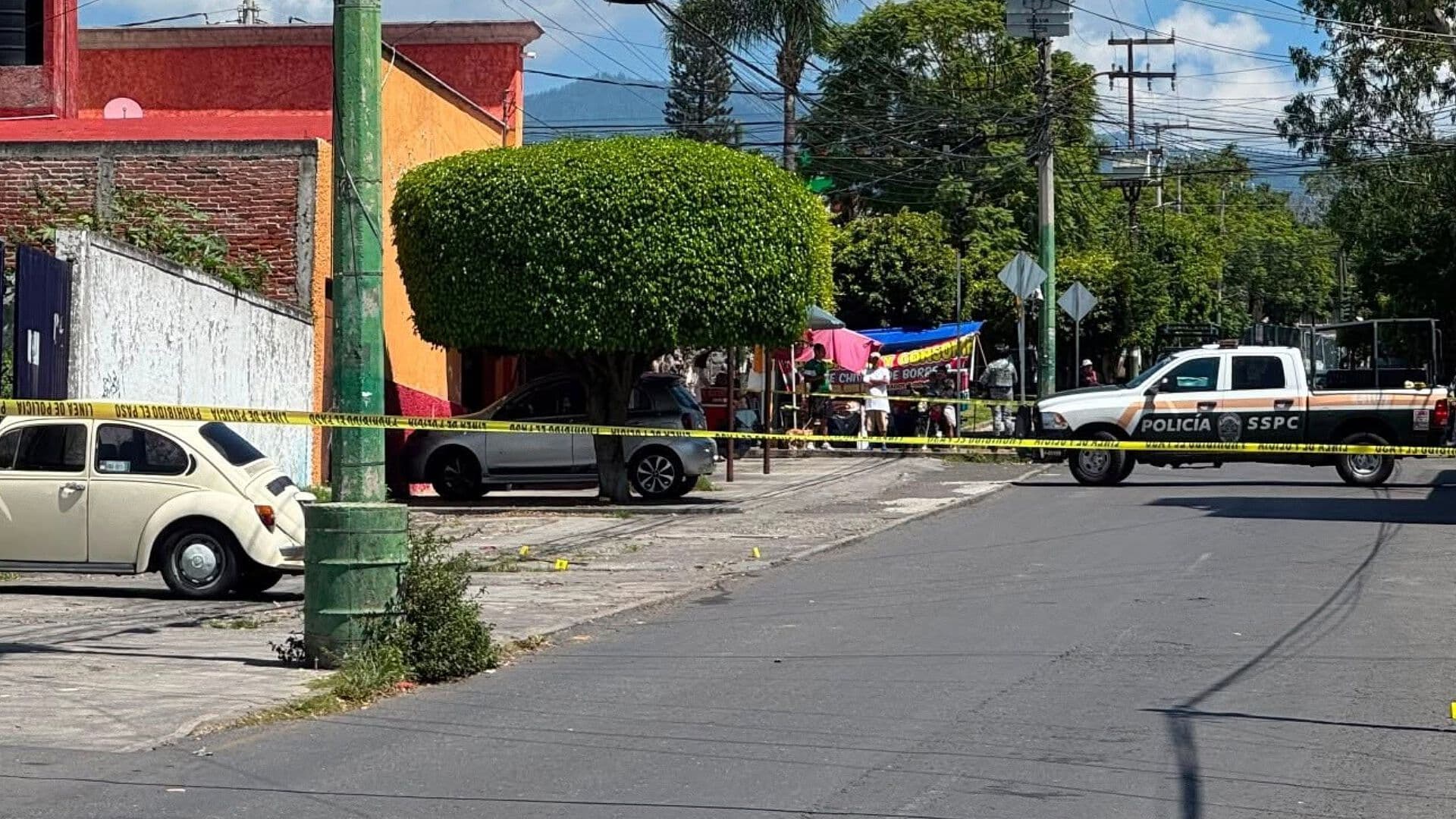 Hallan Tres Hombres Asesinados Tras Rastrear una Motocicleta Robada en Jiutepec, Morelos