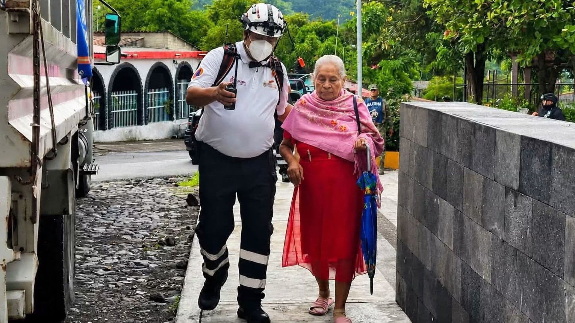 Realizan Simulacro por Erupción Volcánica en Comala, Colima