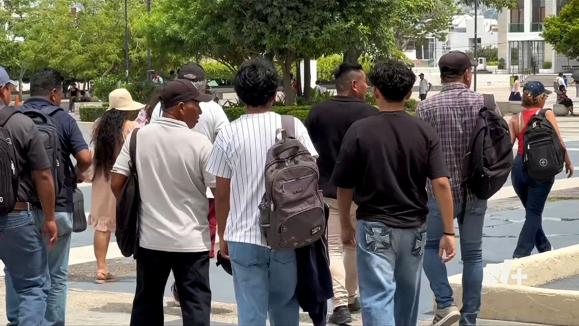 Alumnos de Normal Rural Mactumatzá y Padres de Familia Exigen Investigar Abusos en Novatadas