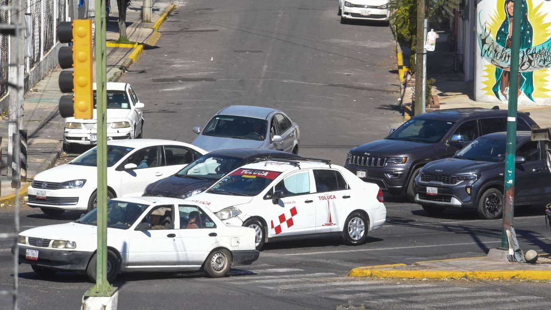 Hoy No Circula: ¿Qué Autos Tienen Restricción Hoy Martes 4 de Agosto 2026 en CDMX y Edomex?