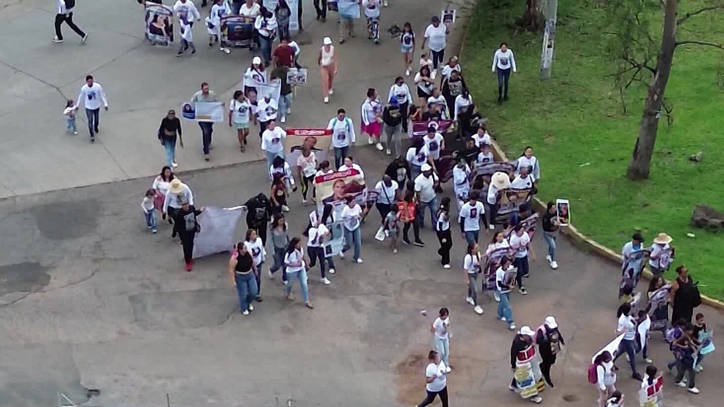 Continúa La Búsqueda De 12 Adolescentes En Jalisco; Familiares Exigen Su Localización