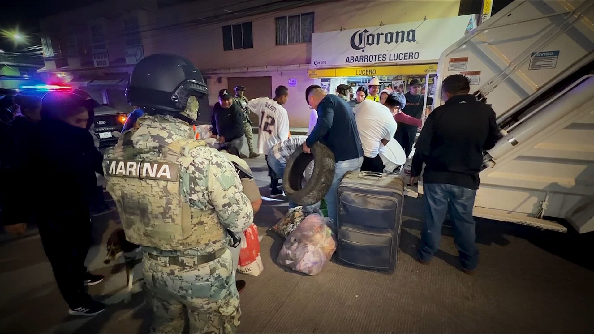 Ecatepec Implementa Servicio Nocturno para Evitar que Basura Llegue a Barrancas, Calles y Drenajes