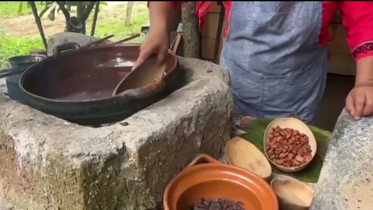 Así Elaboran el Chocolate Artesanal de Tuxtla Chico, una Tradición Ancestral de Chiapas
