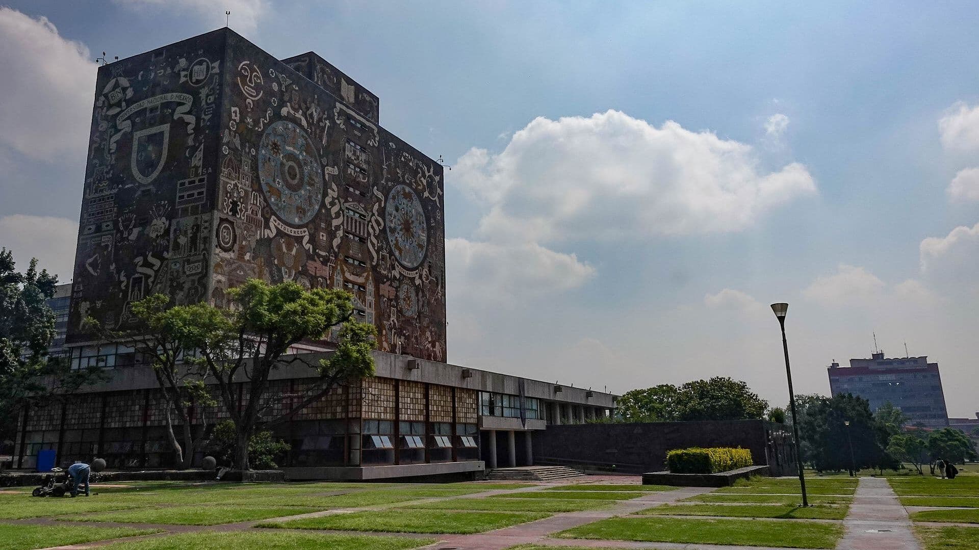 UNAM Rompe Contrato con Empresa que Aplicó Examen de Admisión Tras Detectar Irregularidades
