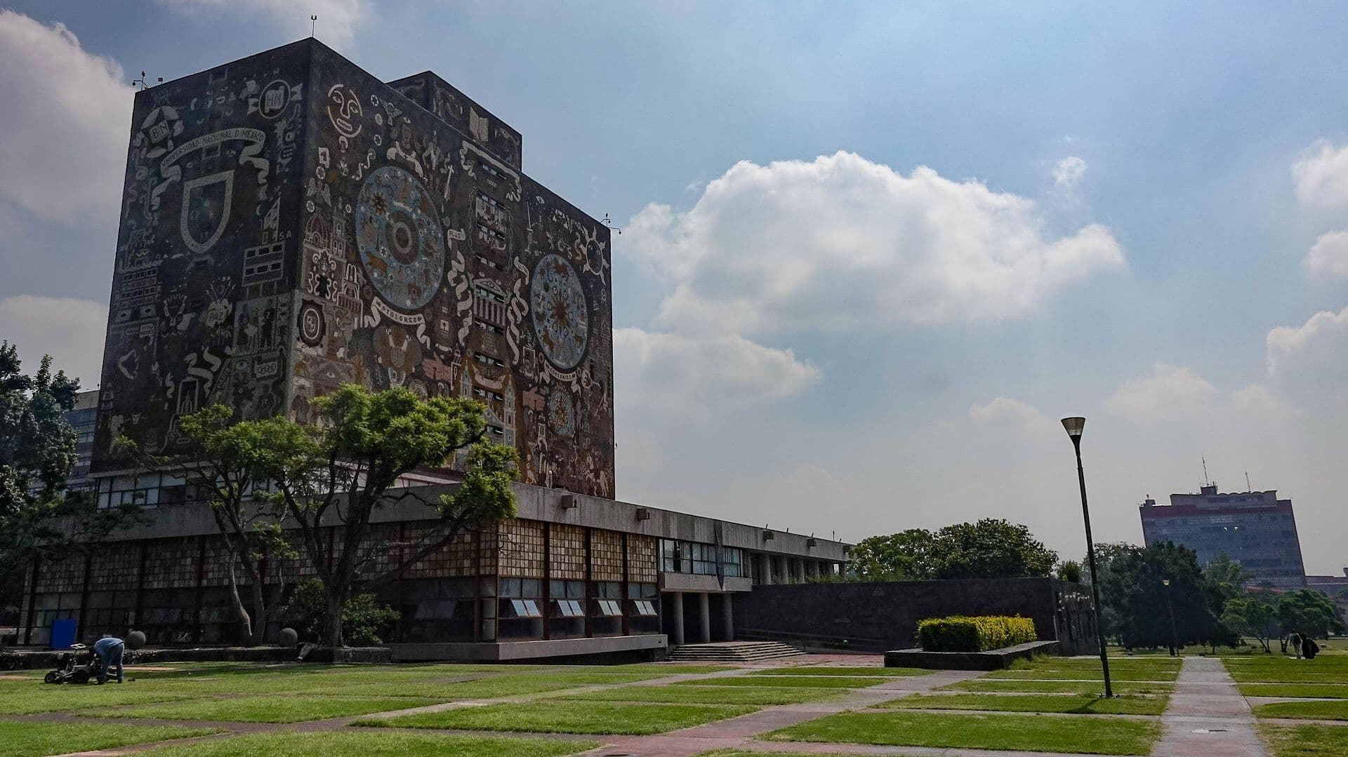 UNAM Rompe Contrato con Empresa que Aplicó Examen de Admisión Tras Detectar Irregularidades