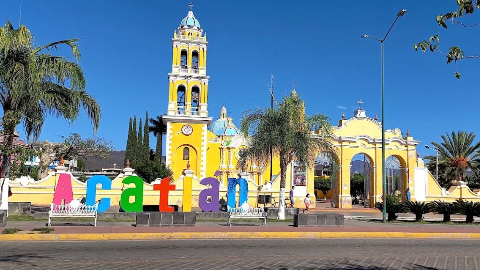Buscan Consejo Municipal en Acatlán de Osorio ante Conflictos con Alcaldesa Guadalupe Bárcenas