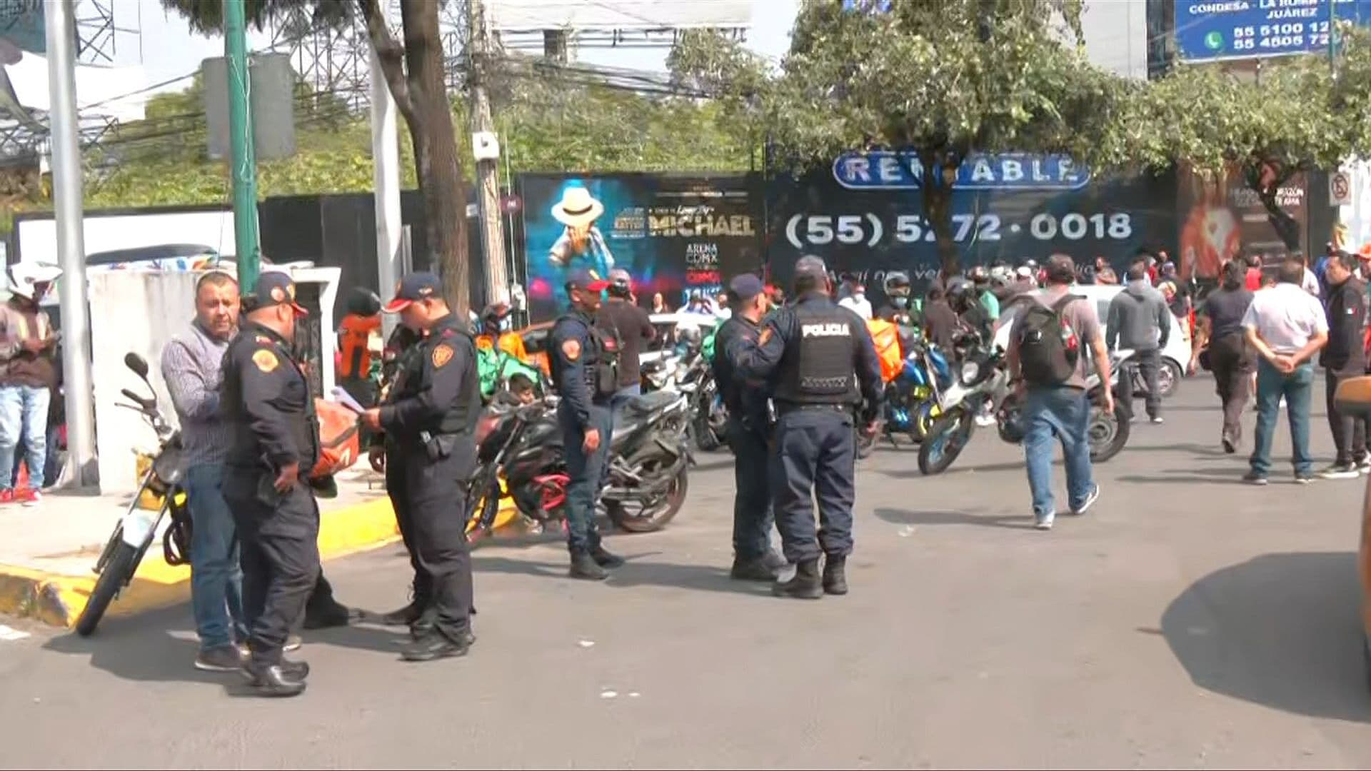 Repartidores y Taxistas Realizan Bloqueo Intermitente sobre Vasco de Quiroga, Santa Fe