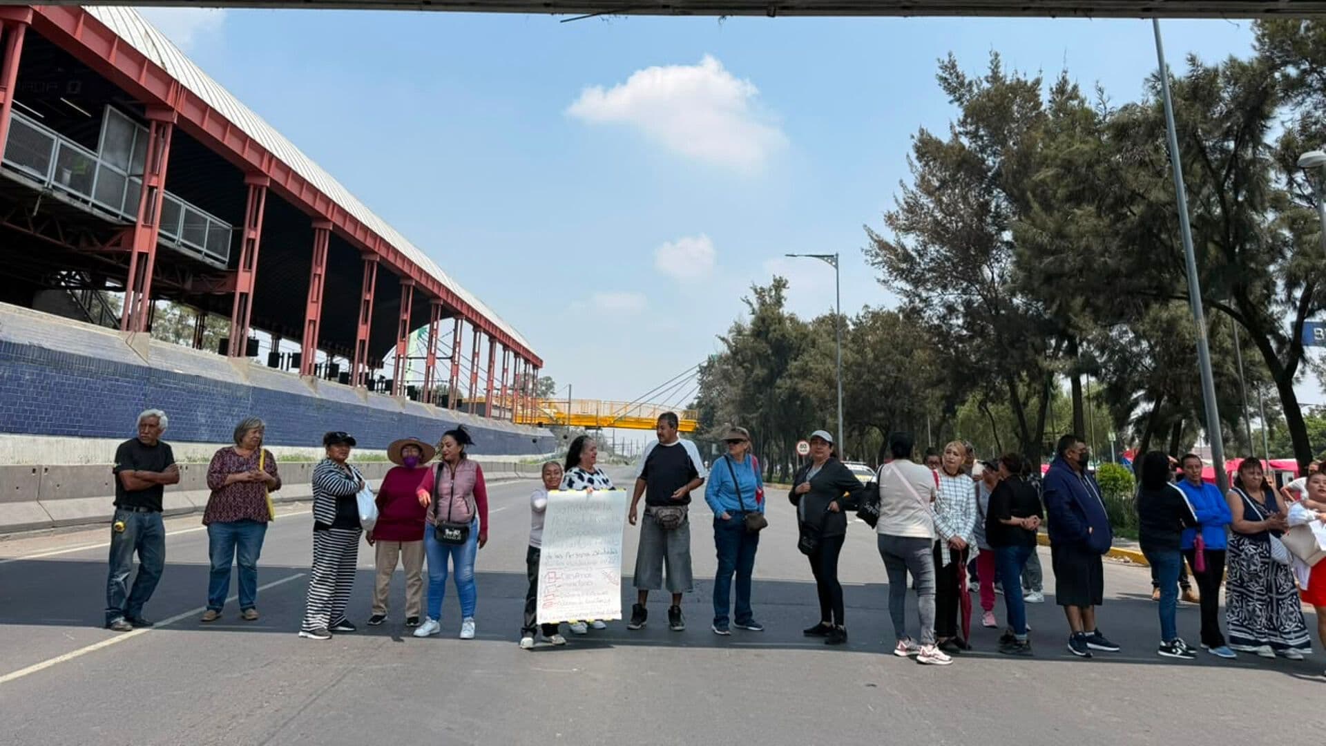 Así Fue el Bloqueo que Desquició Calzada Ignacio Zaragoza: Esto Pedían