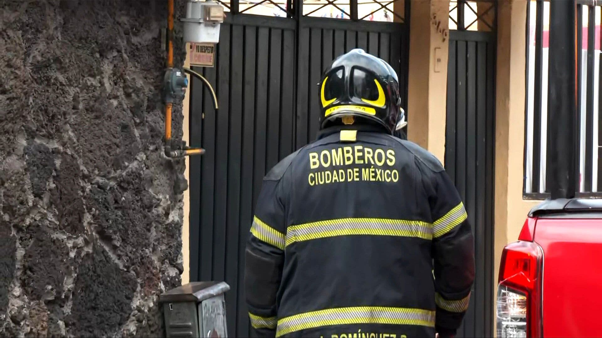 Ladrón Provoca Fuga de Gas Natural en Intento por Robar Tubería en Azcapotzalco, CDMX