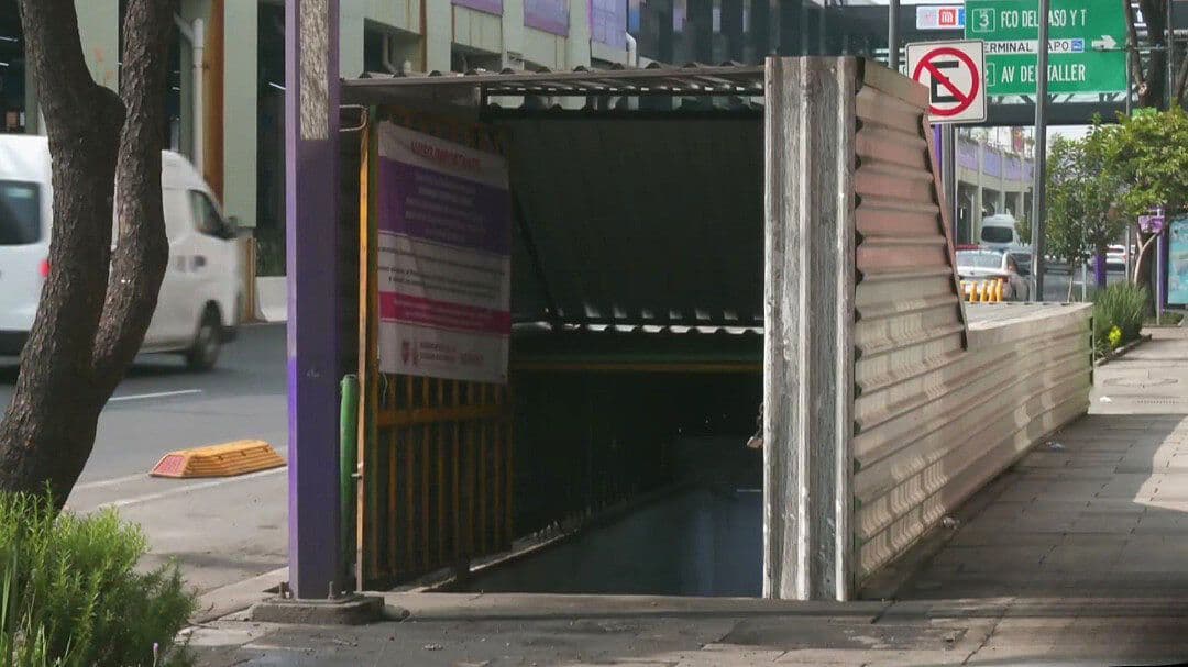'Están Hechos una Desgracia': Usuarios de Bajopuentes de Tlalpan Exigen Sean Rehabilitados