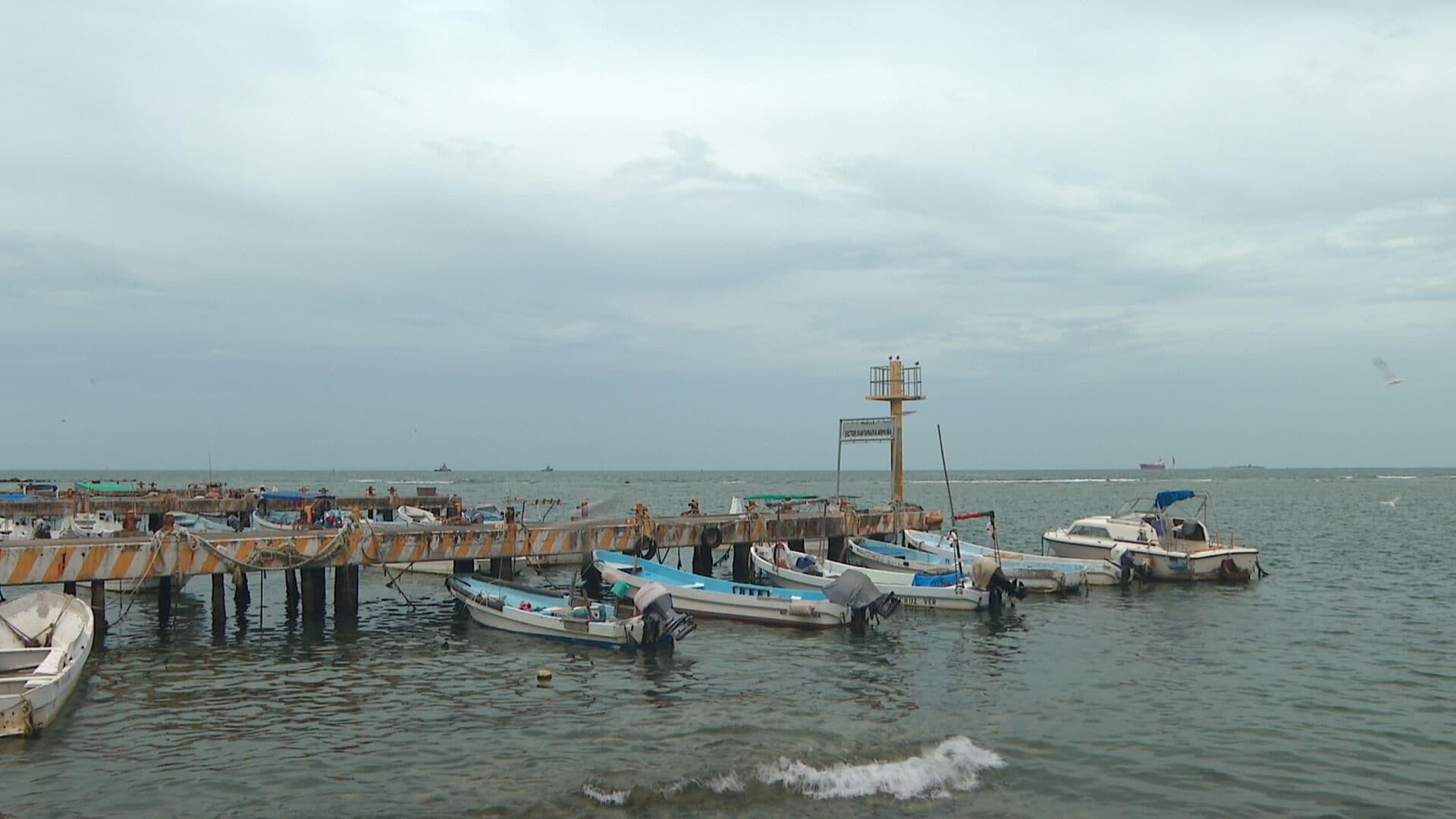 Pescadores de Veracruz Siguen Afectados por el Derrame de Hidrocarburo