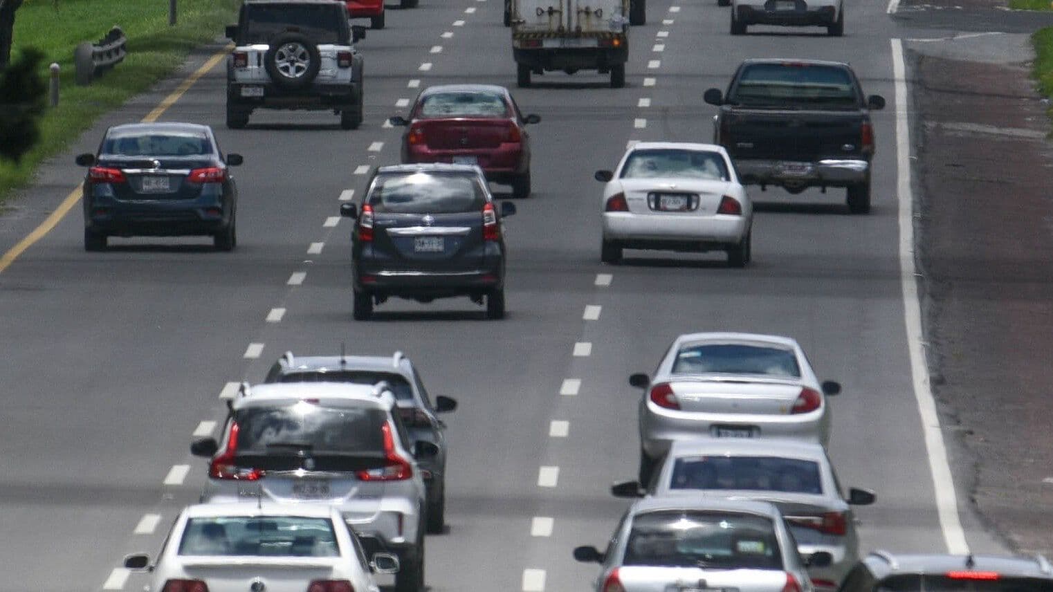 Hoy No Circula: ¿Qué Autos Tienen Restricción Hoy Viernes 7 de Agosto 2026 en CDMX y Edomex?