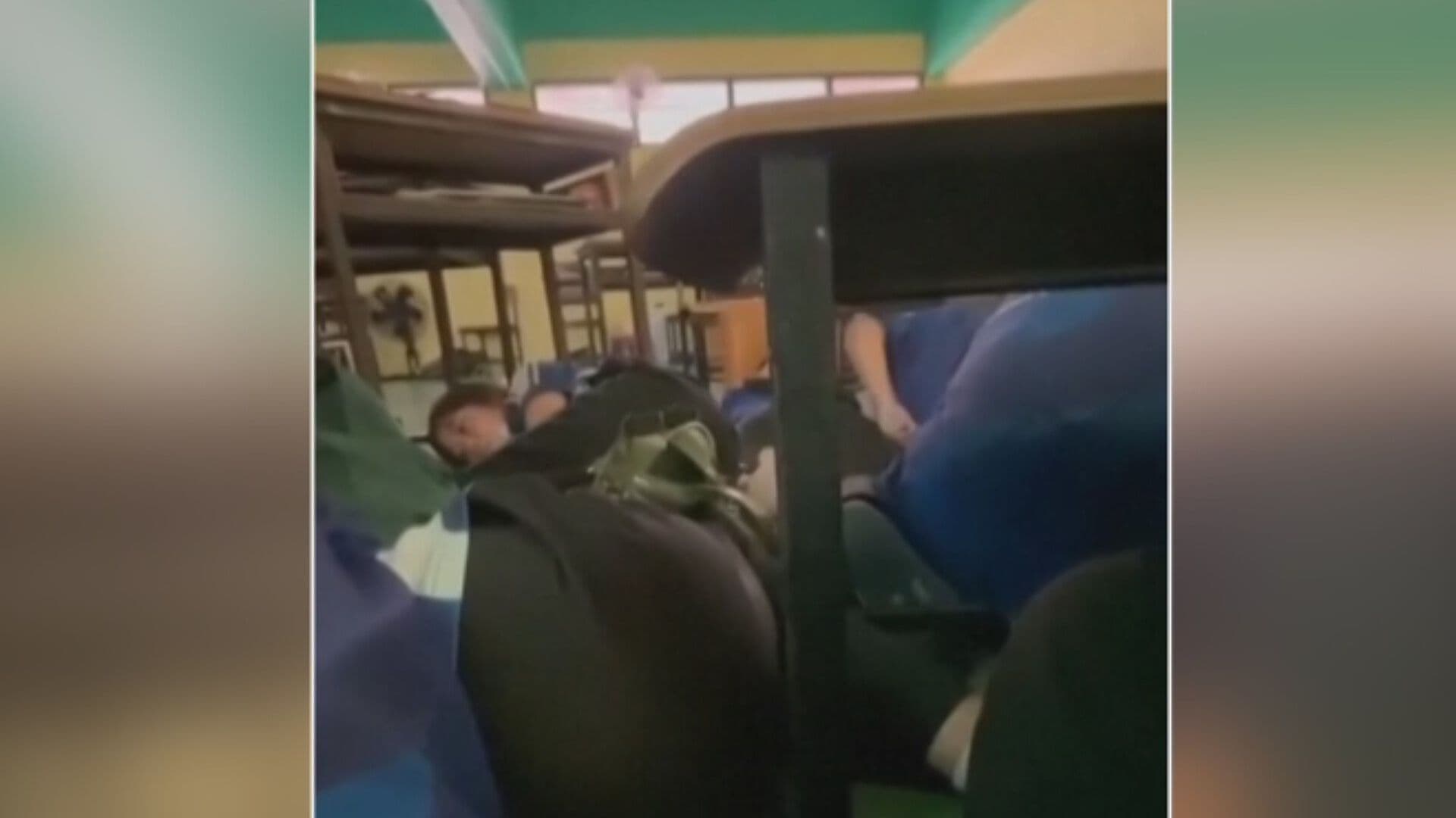 VIDEO Capta Momentos de Terror Durante Tiroteo en Escuela de Bangkok, Tailandia