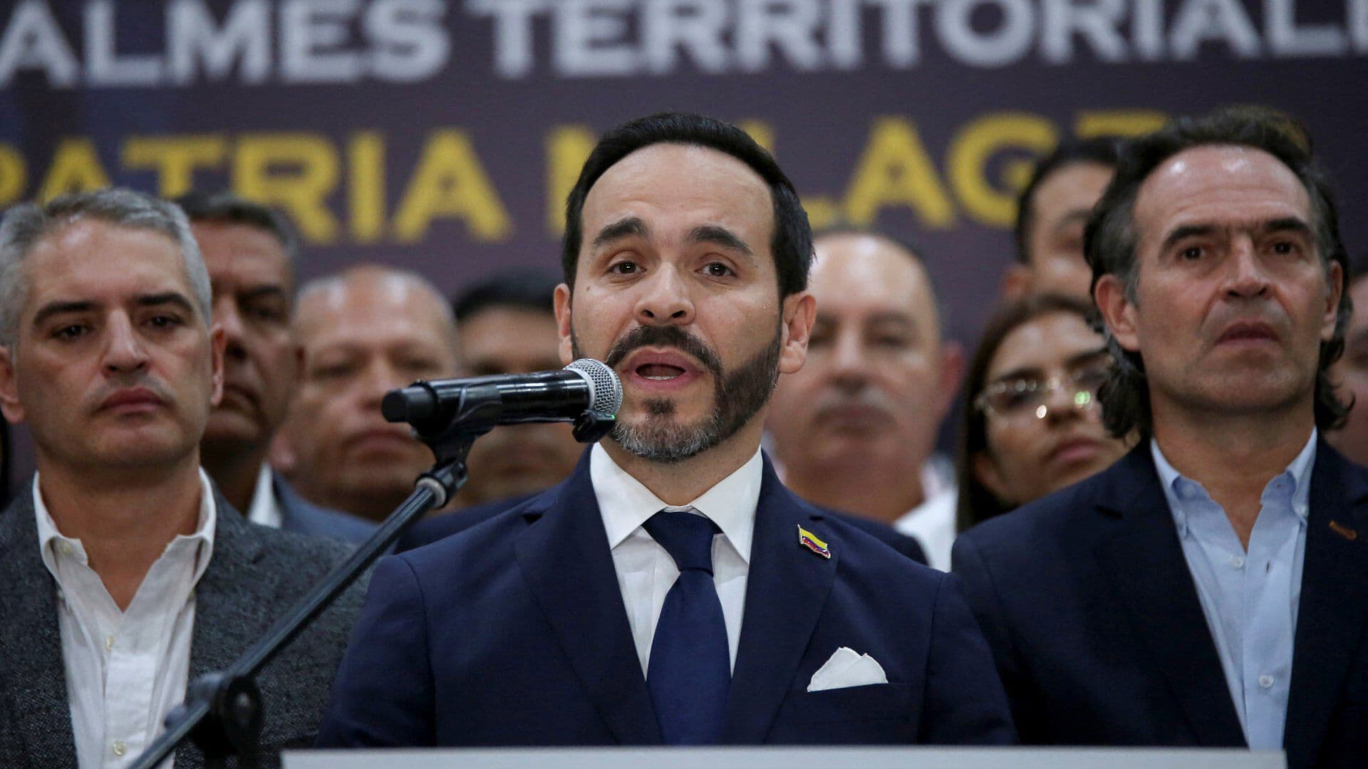 Abelardo de la Espriella Toma Posesión Como Presidente de Colombia