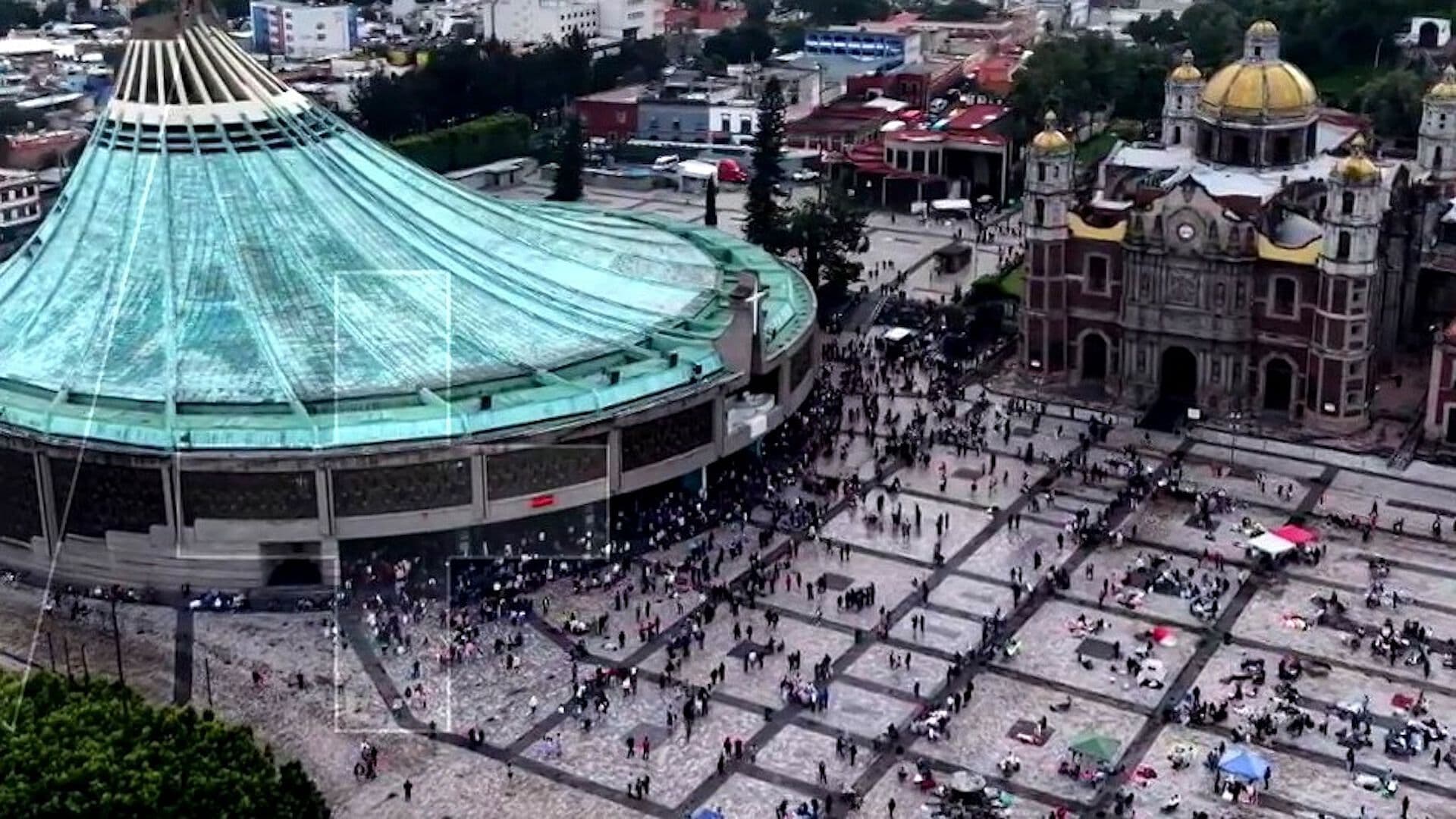 Peregrinación de Mujeres de Celaya Llegó a la Basílica de Guadalupe en Gustavo A. Madero, CDMX