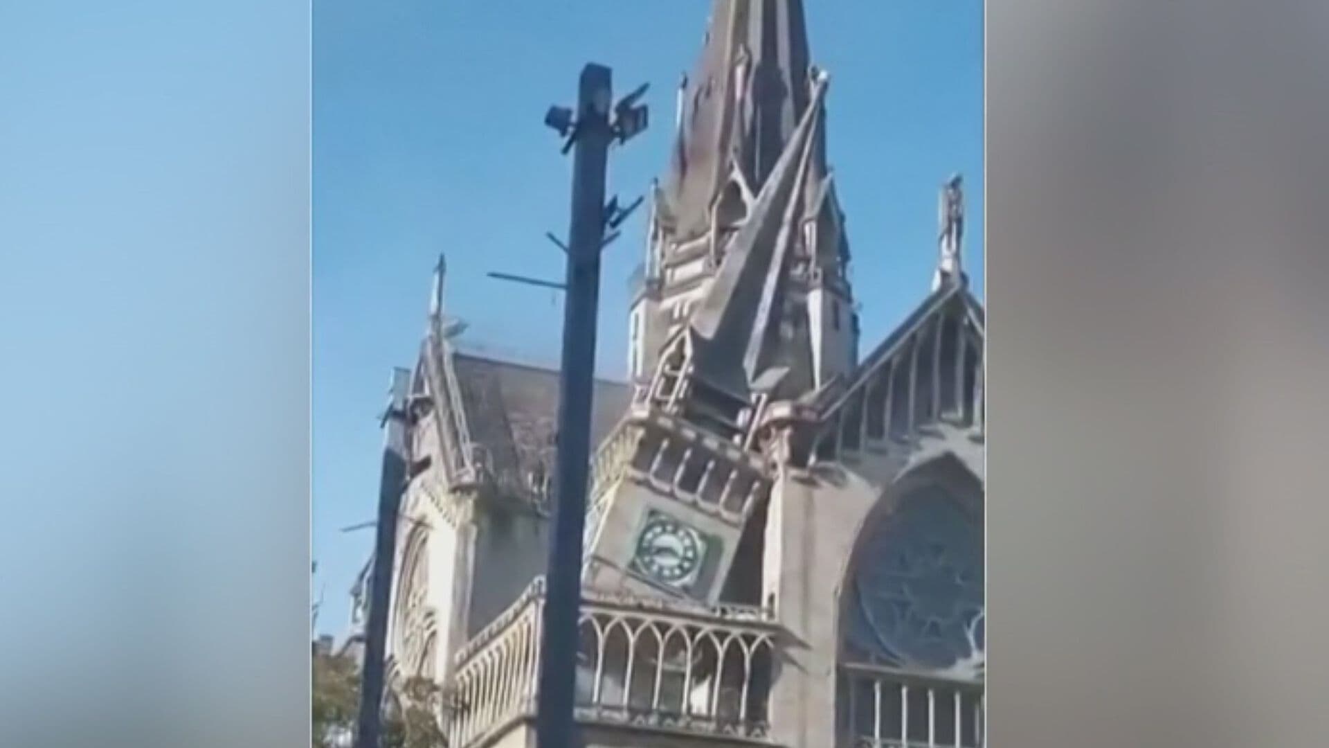 Emblemática Catedral de Colombia Colapsa tras el Temblor de Hoy 10 de Agosto del 2026