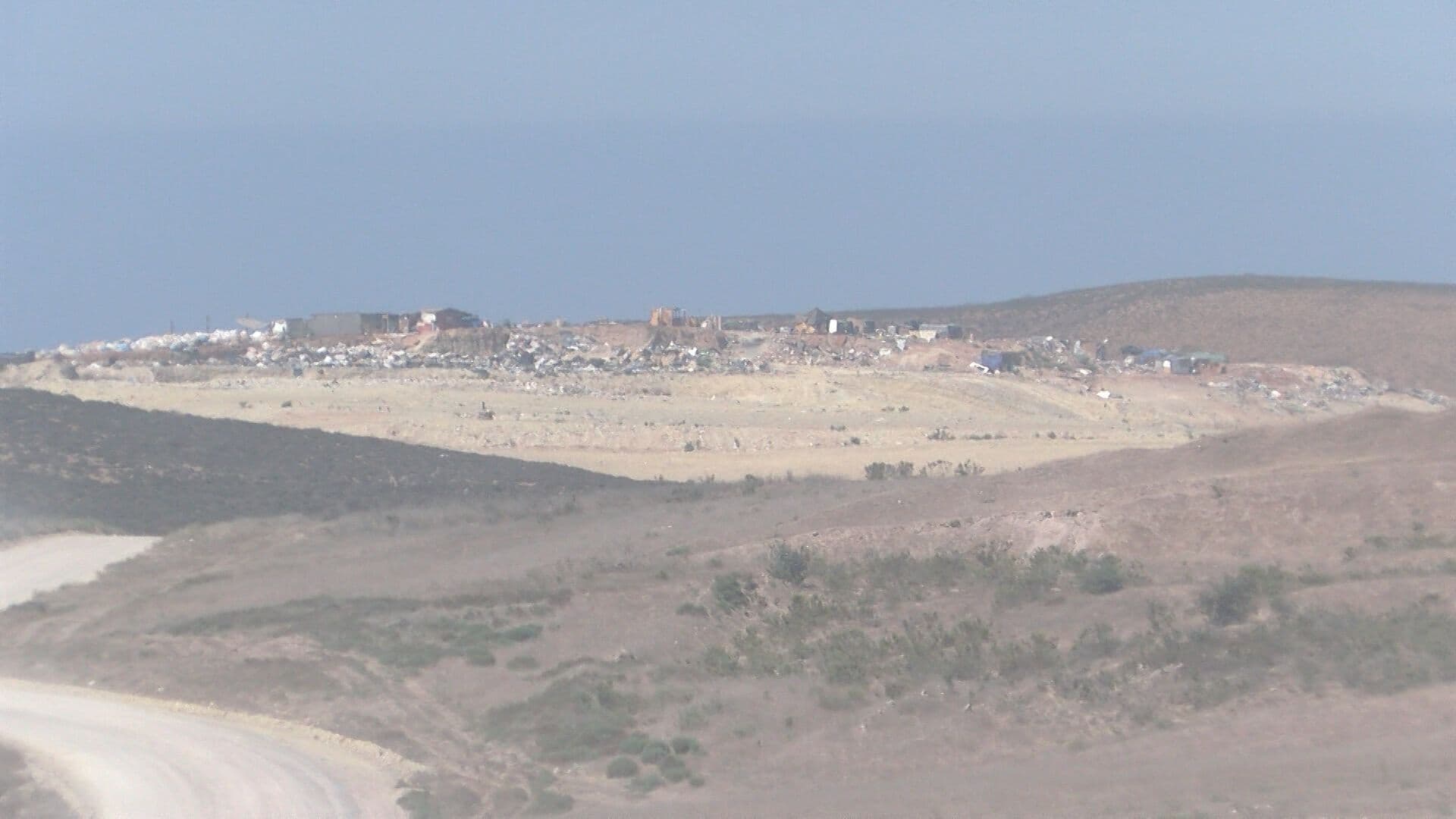 Madres Buscadoras Piden Vigilancia en Predios y Basureros de la Zona Este de Tijuana