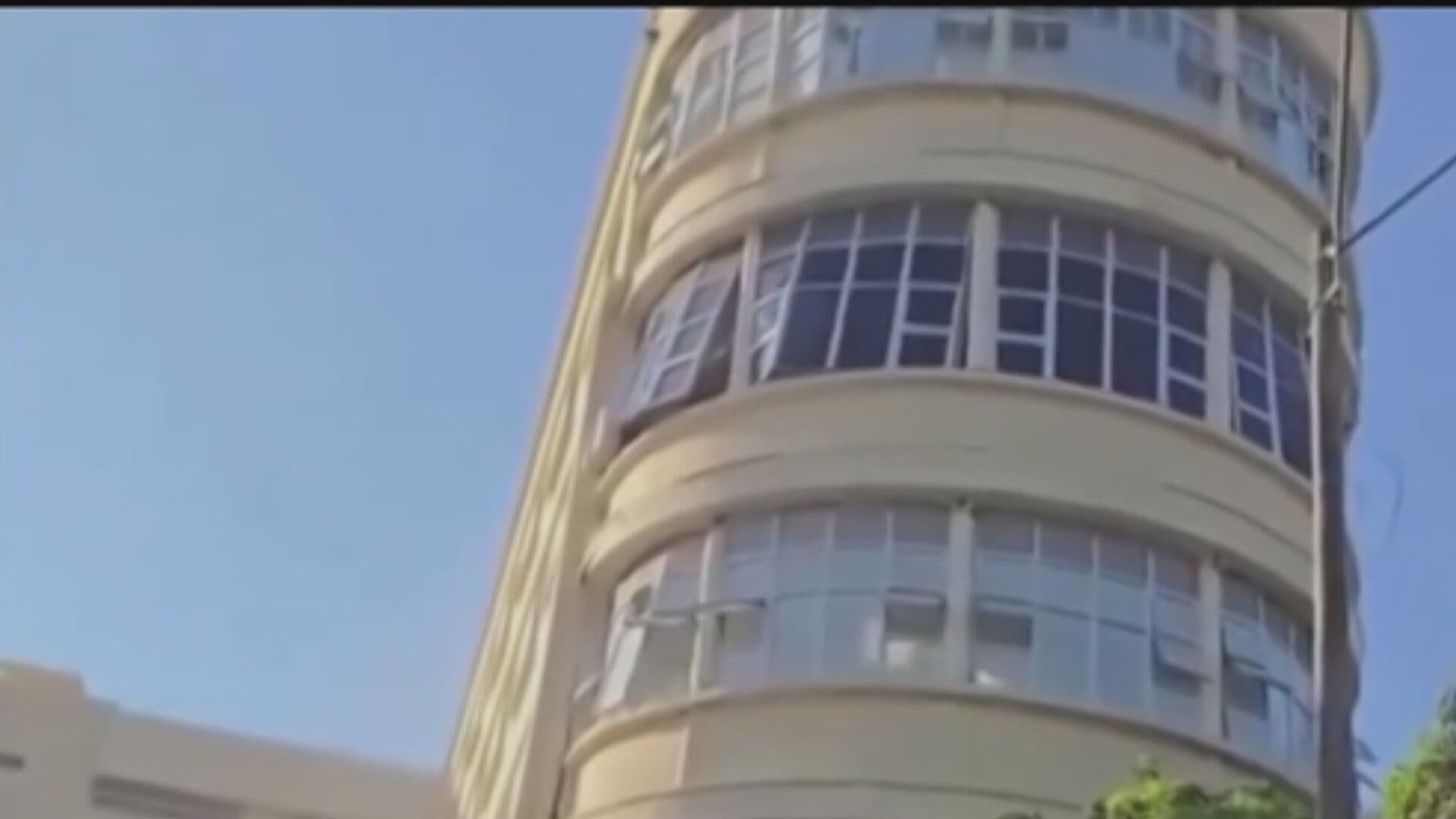 VIDEO | Rescatan a Paciente de Hospital Parcialmente Colapsado en Cali, Colombia