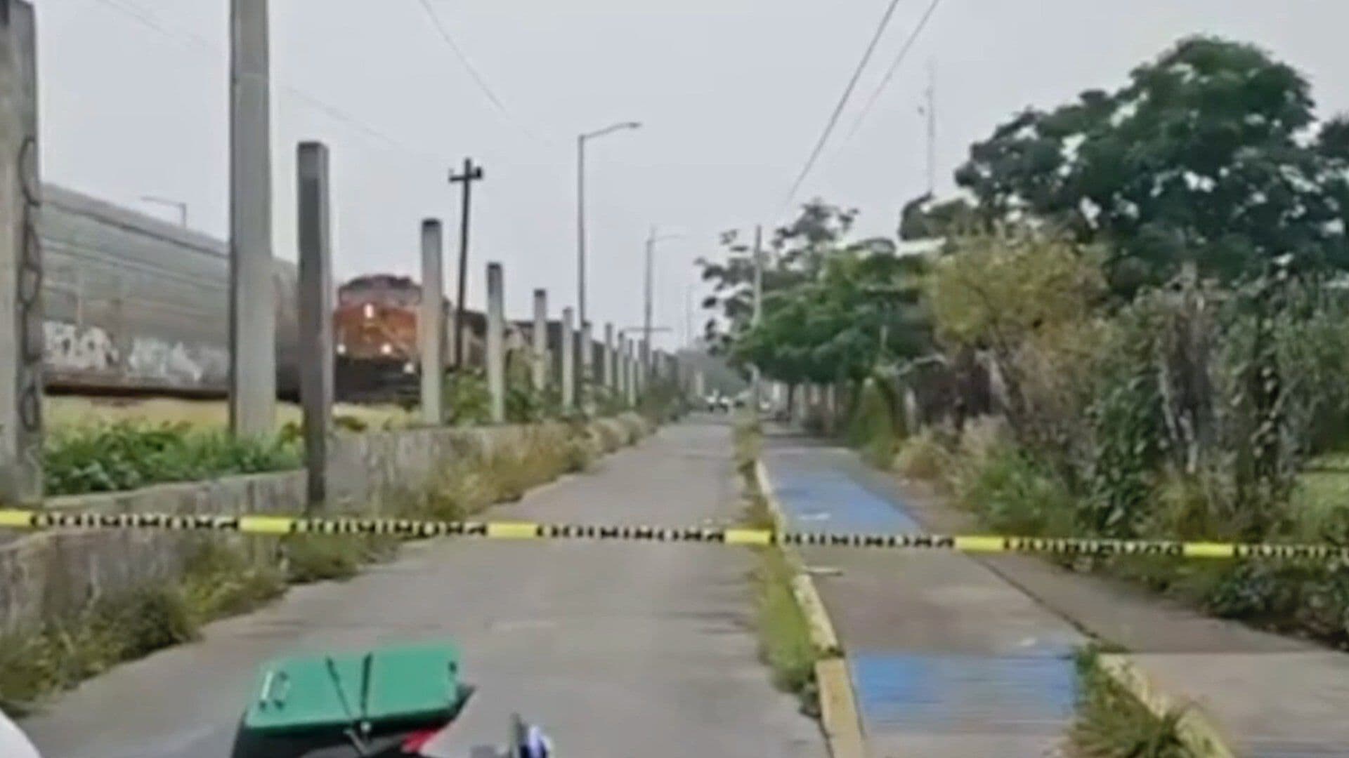 Hombre Muere Atropellado por el Tren en el Centro de Salamanca Guanajuato