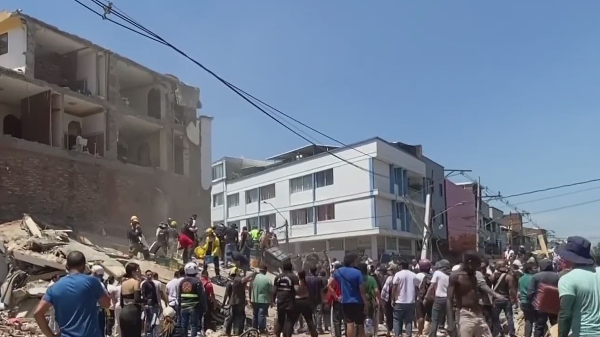 Cronología de Tragedia por Terremoto Magnitud 7.4 en Colombia
