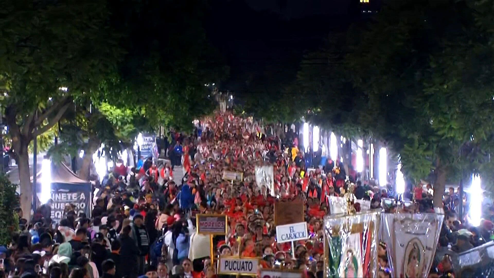 Miles de Peregrinas de Michoacán Llegan a la Basílica de Guadalupe tras Días de Caminar