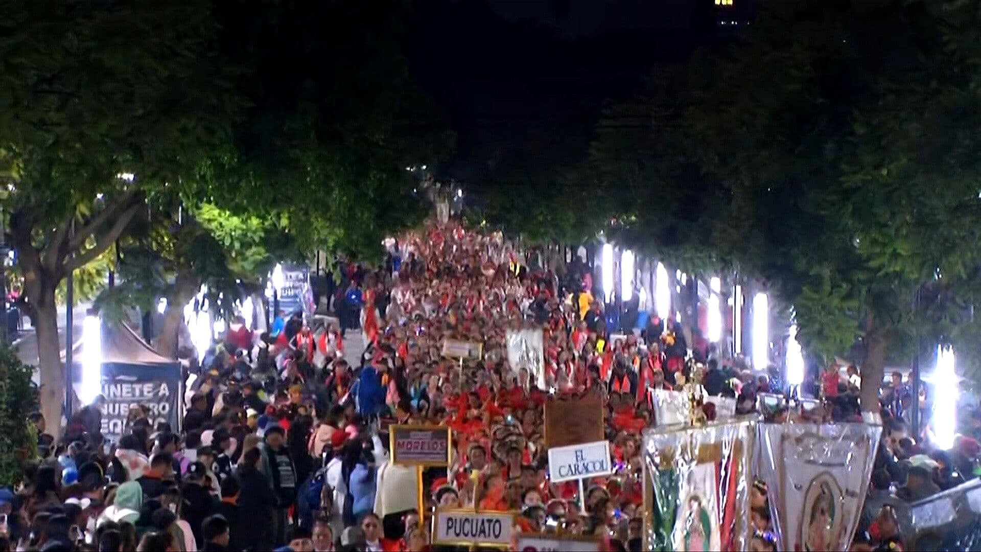 Miles de Peregrinas de Michoacán Llegan a la Basílica de Guadalupe tras Días de Caminar
