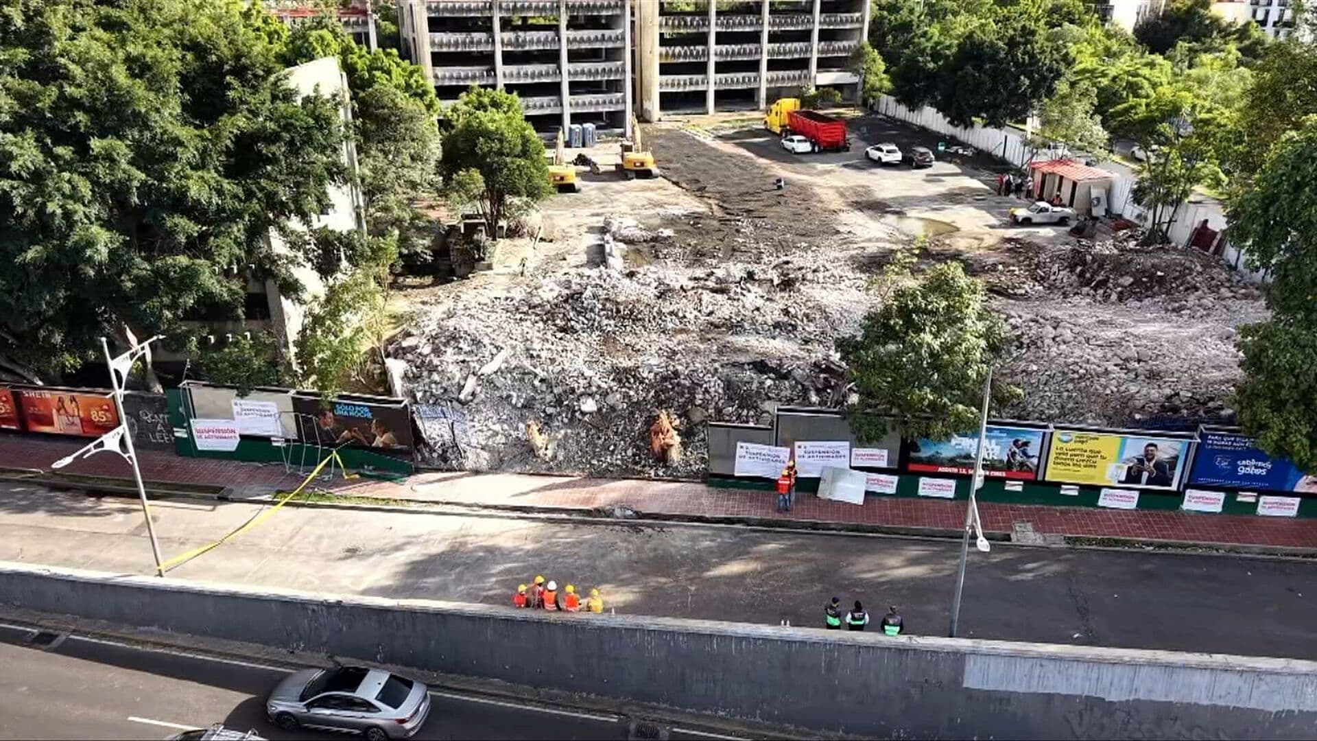 Más de 8 Horas de Trabajos para Retirar Cascajo Tras Derrumbe en la Escandón, CDMX