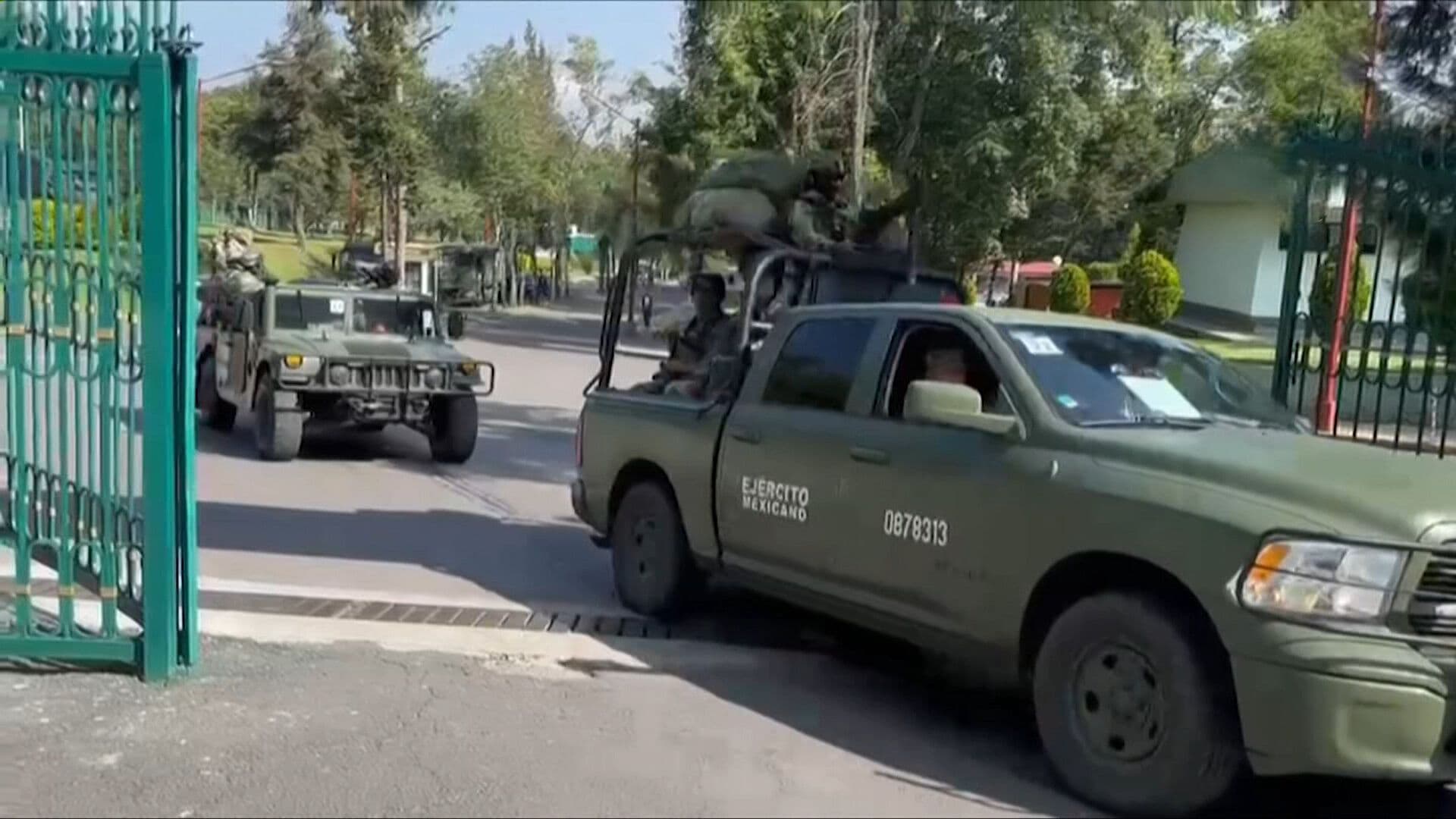 Detienen a 12 Personas por Extorsión a Productores y Ganaderos en Michoacán