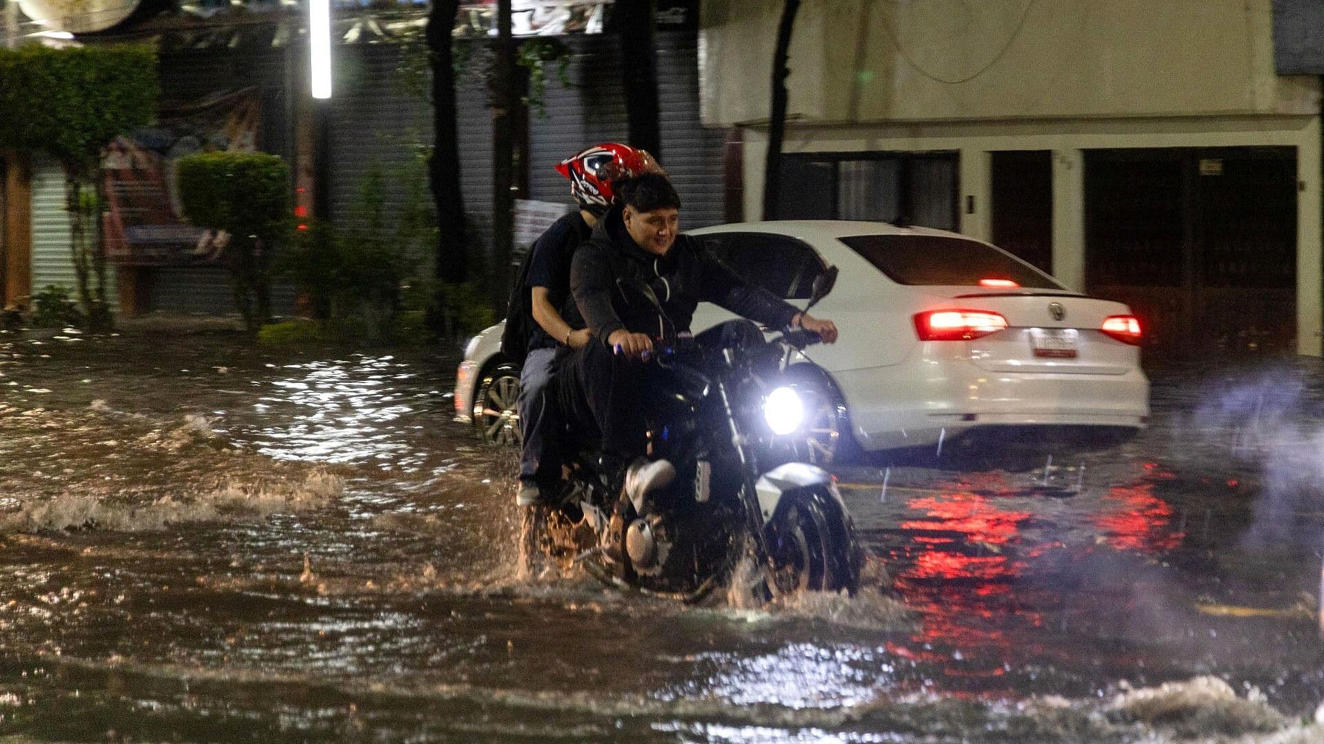 México Estará Bajo Fuertes Lluvias, Viento y Calor Este Miércoles 12 de Agosto