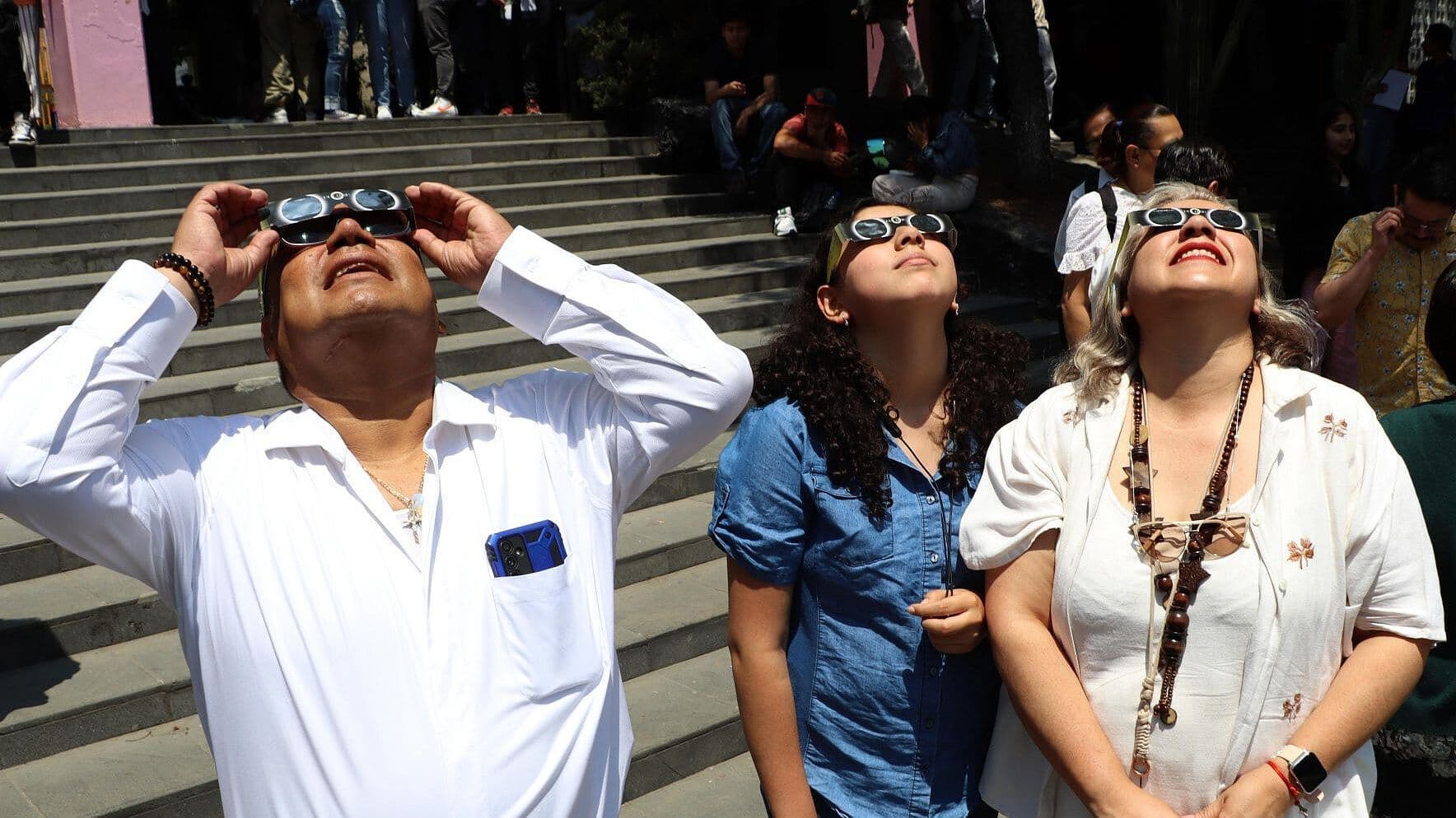Eclipse Total de Sol: Así se Preparan en España para Ver el Fenómeno Astronómico