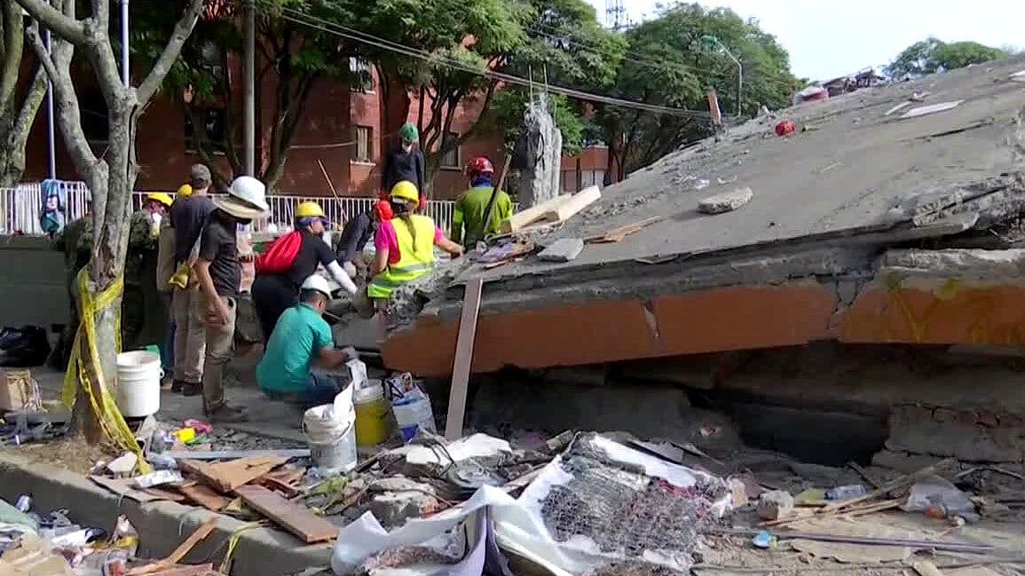 Temblor en Colombia: Así Luce Manizales Hoy; Habitantes Buscan Sus Pertenencias