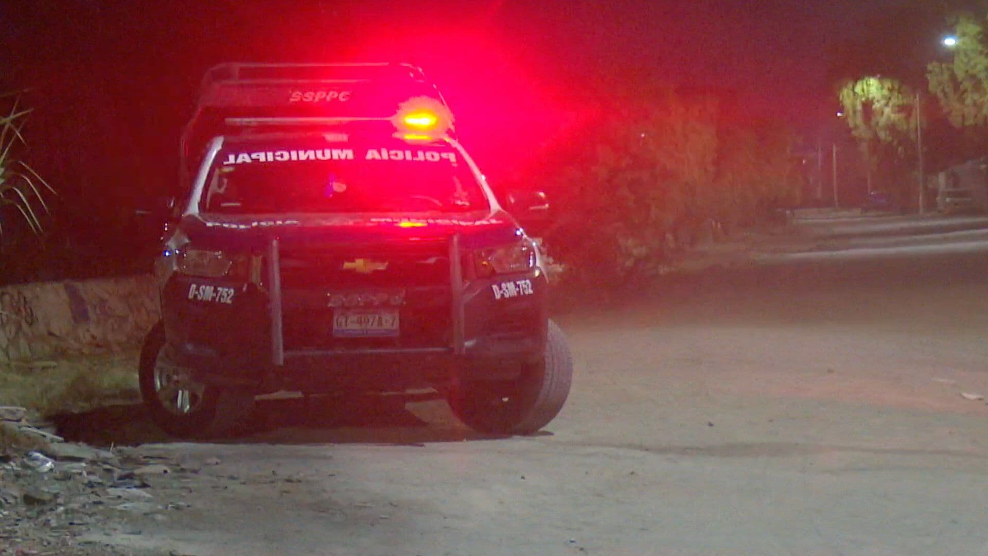 Detienen a Dos Hombres con 200 Dosis de Droga en Valle del Real en León